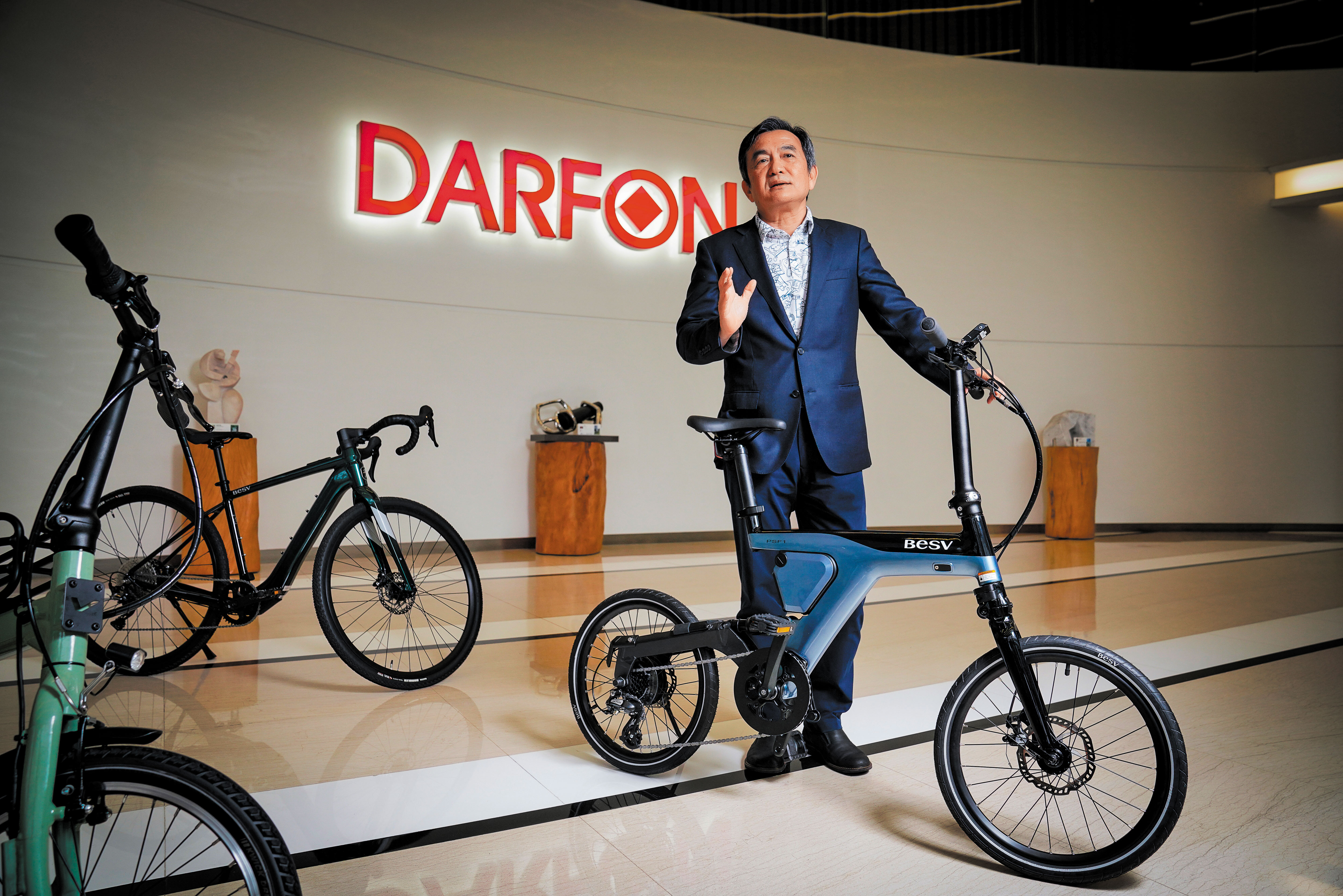 BESV電動自行車是蘇開建一手創建的品牌，成軍已10年，年銷2萬至3萬台，在歐洲、日本都有不錯銷量成績。