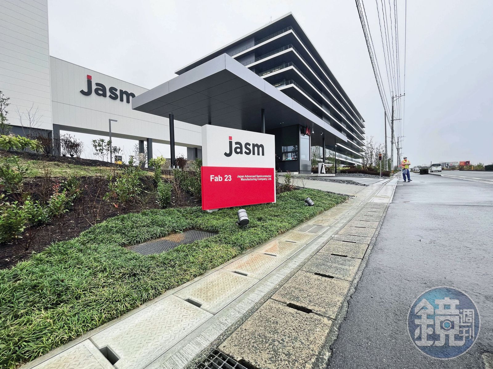 台積電熊本廠落成後帶動產業聚落成形，也推升周邊住宅與房地產市場熱度。（陳仲興攝）