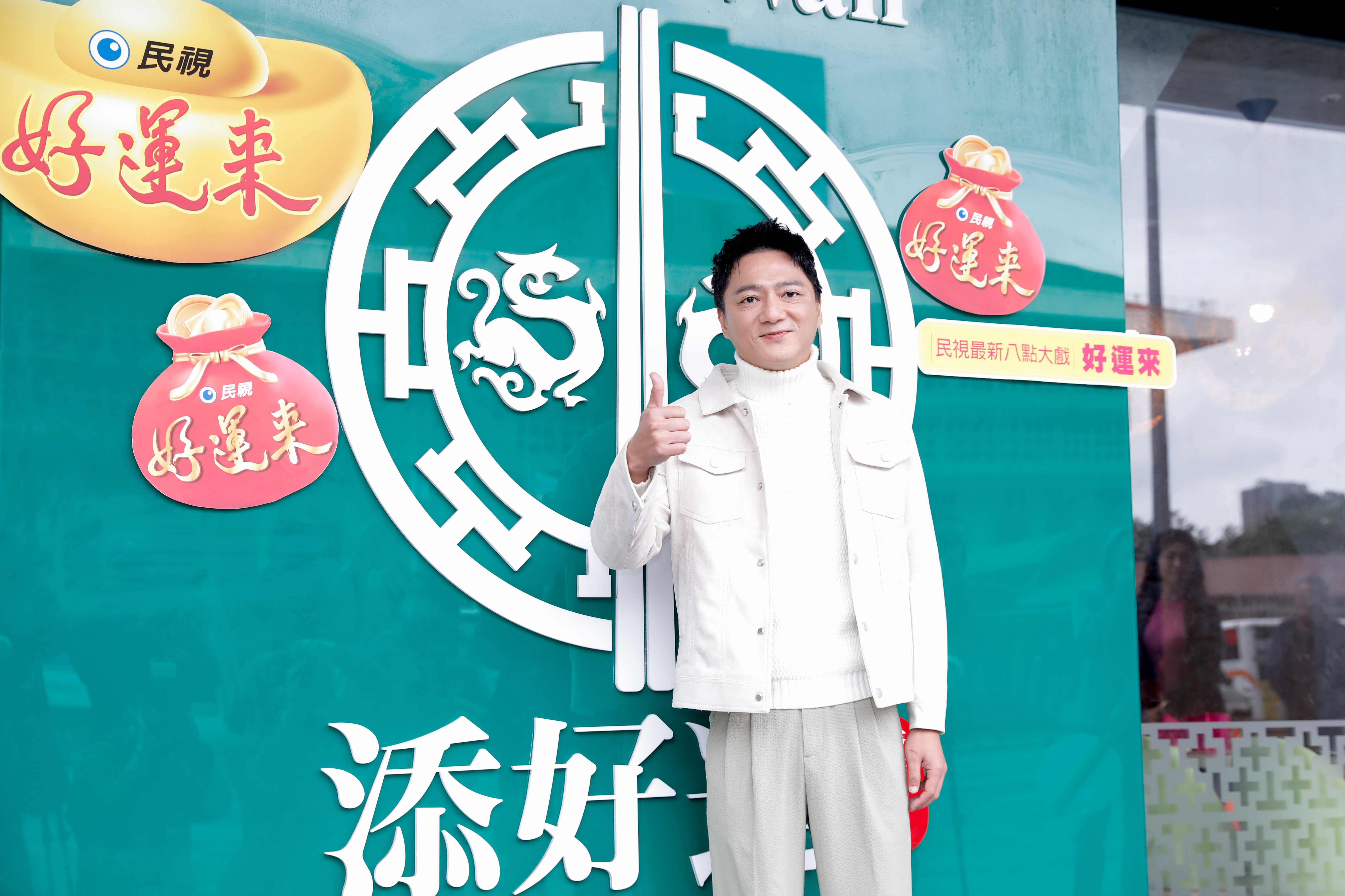 藍葦華連演三檔八點檔。