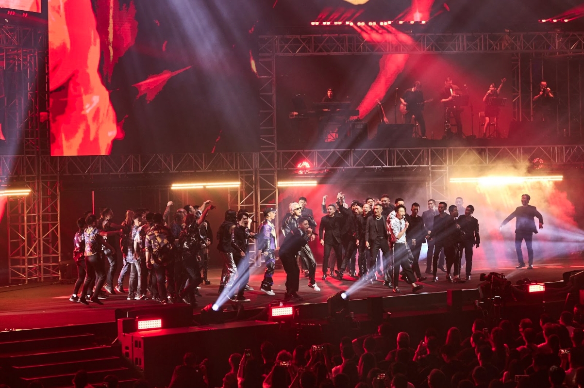 《角頭》系列十週年計畫首部曲「角頭GATAO 唱演會」集合超過25組藝人表演獻藝。（曼尼娛樂提供）