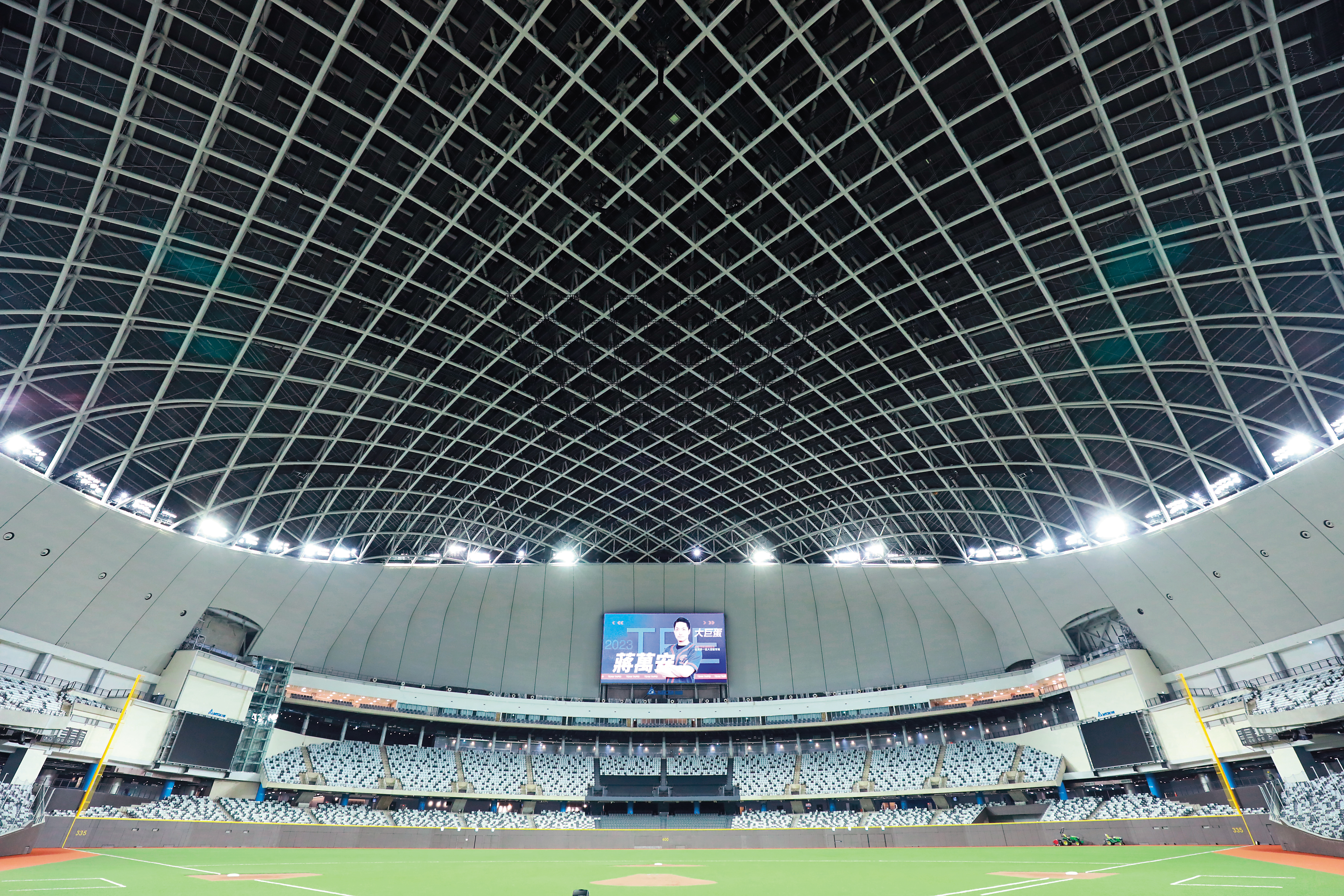 台北市體育局今日說明大巨蛋演唱會解套進度，以及未來具體作業流程。（本刊資料照）