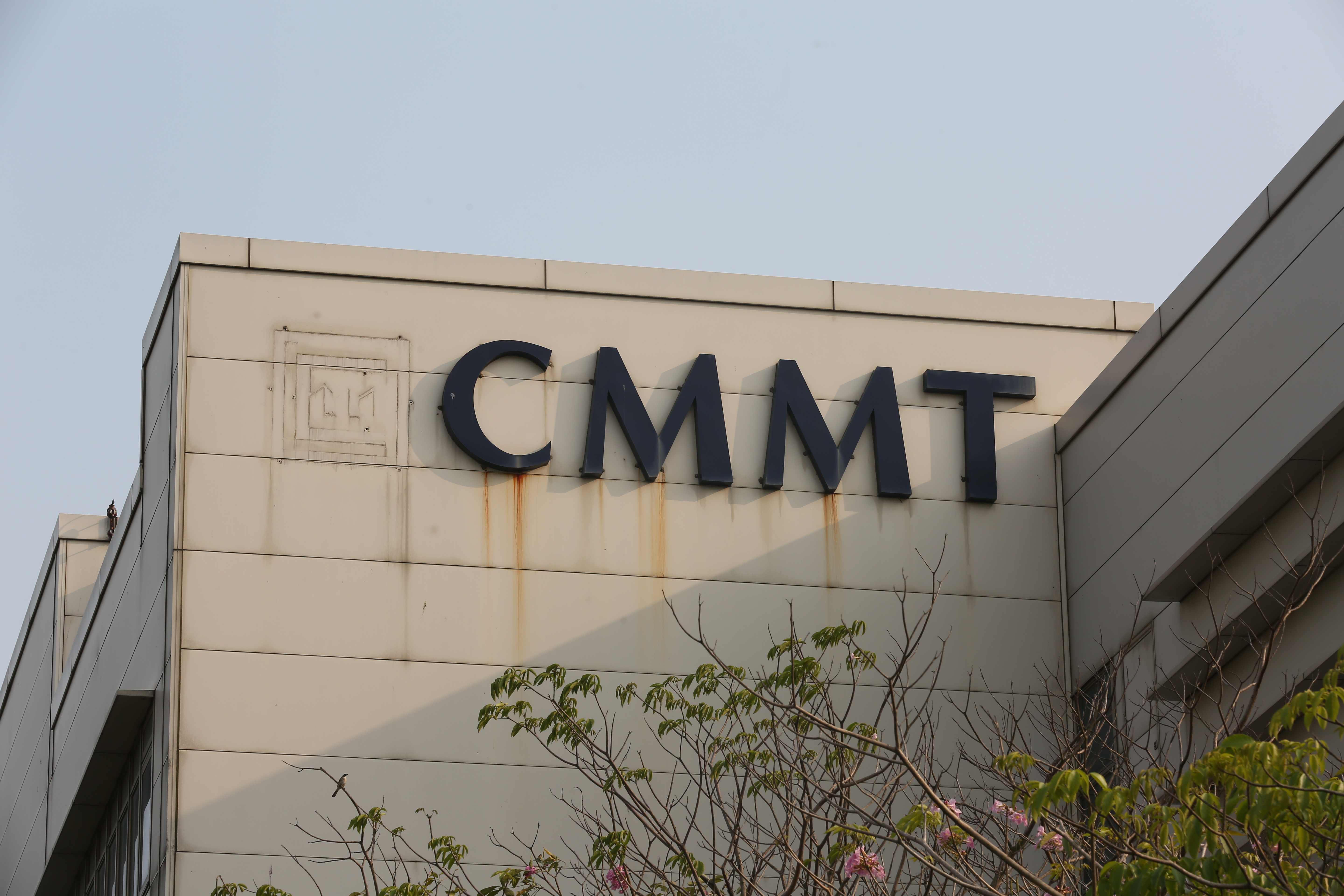 誠美材經營權紛爭去年才落幕，近期再爆出總經理連巍鐘被訴拖欠港商鉅款的消息。