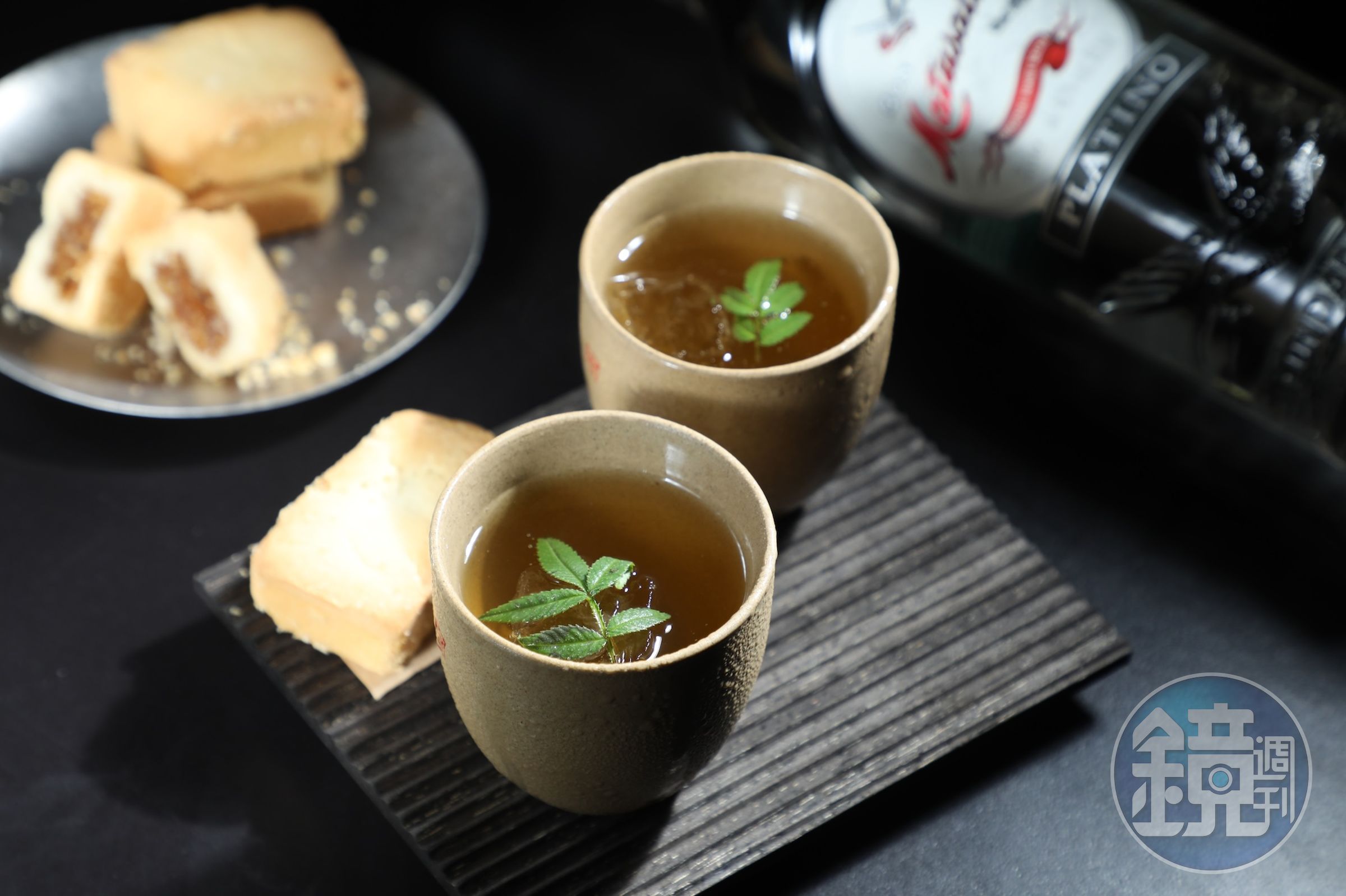 「旺來賦」將鳳梨酥的甜美記憶轉化為調酒元素,蘭姆酒交織鳳梨與哈密瓜果香,入口輕盈柔順,洋溢熱帶果韻。(350元/杯)
