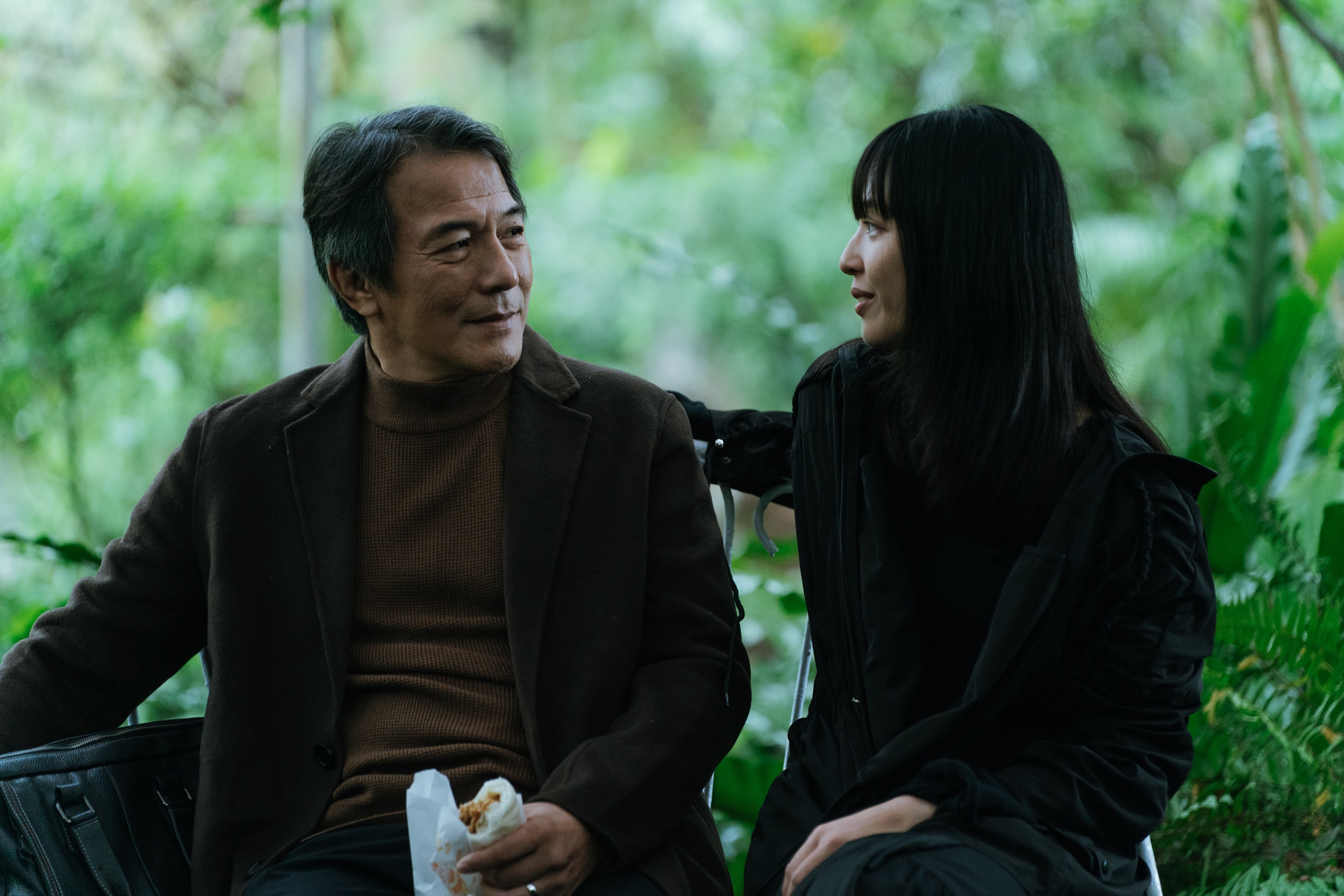 《零日攻擊》戴立忍（左）、王渝萱。（牽猴子提供）