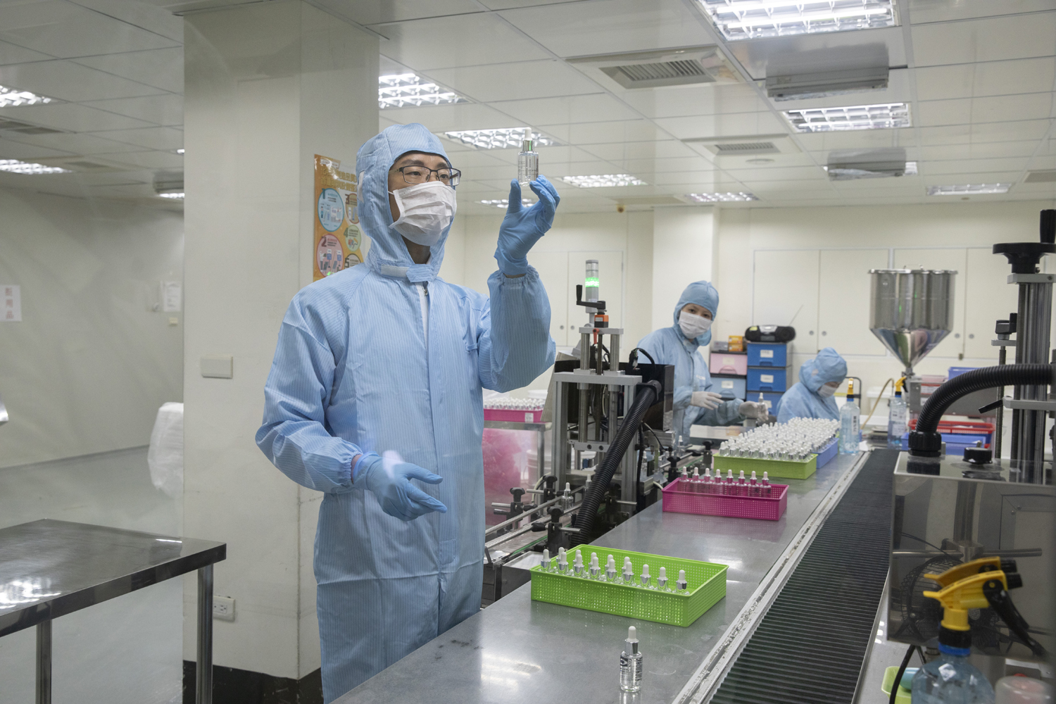 德典生技是台灣唯一擁有自家工廠的醫美保養品業者,還幫不少同業代工。
