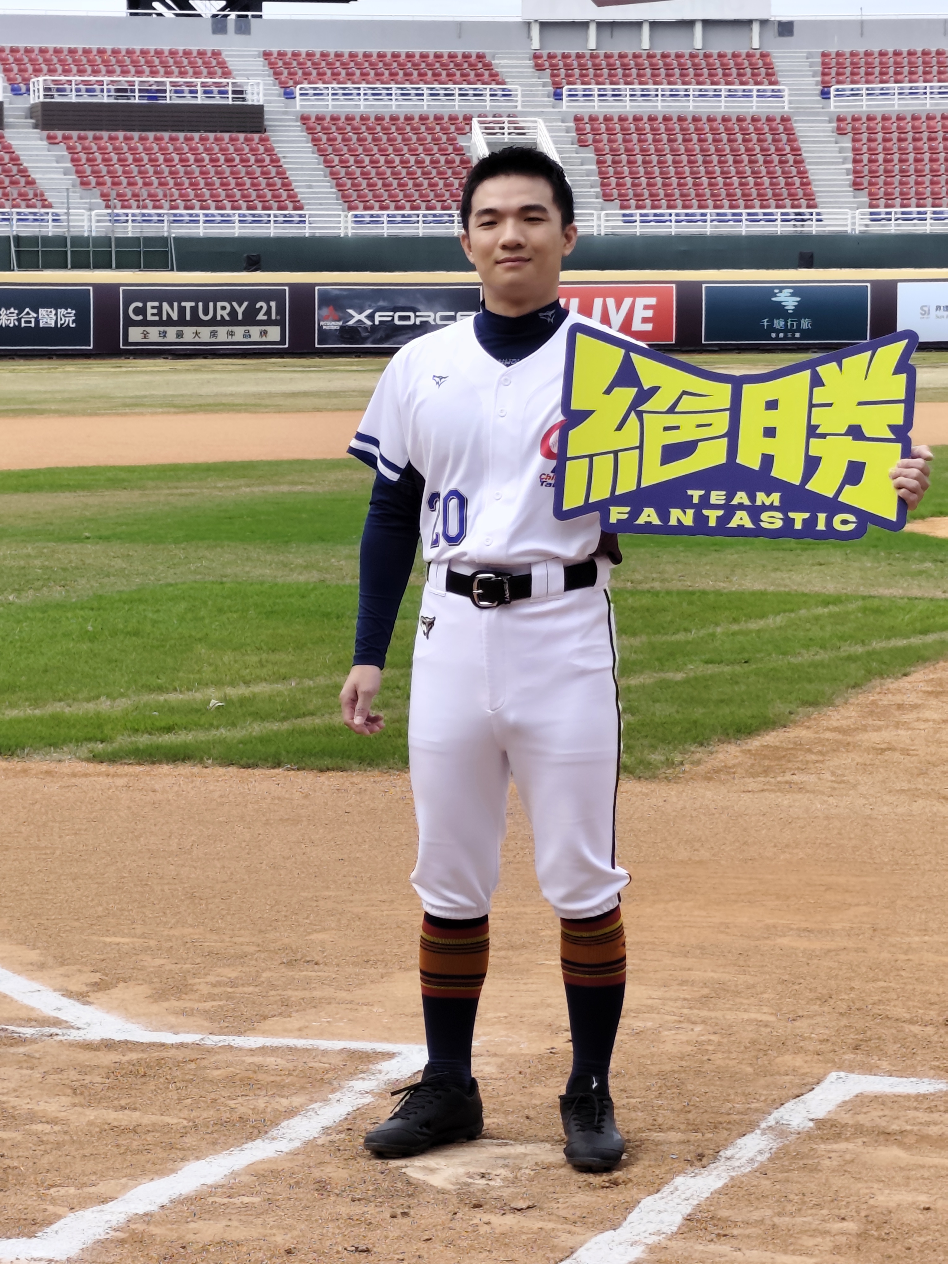 胡智強與陳柏清本尊還是軍中同梯,更認證彼此相像過。
