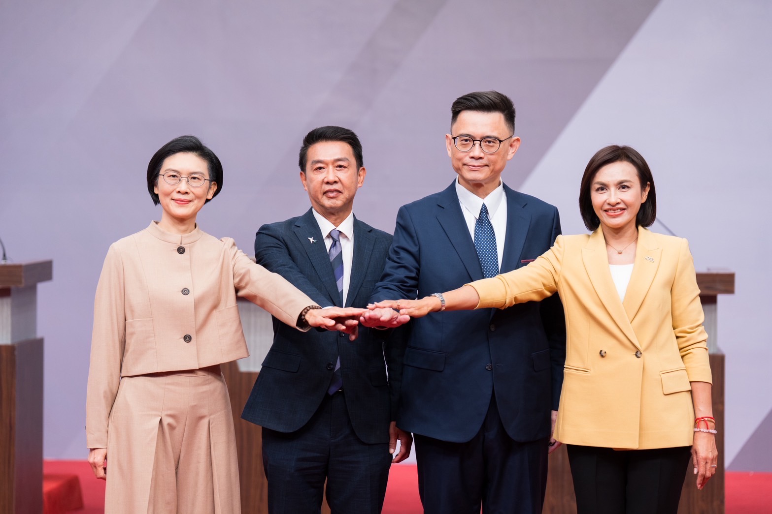 56dab3b5 1339 4328 b163 9309ad8d9440