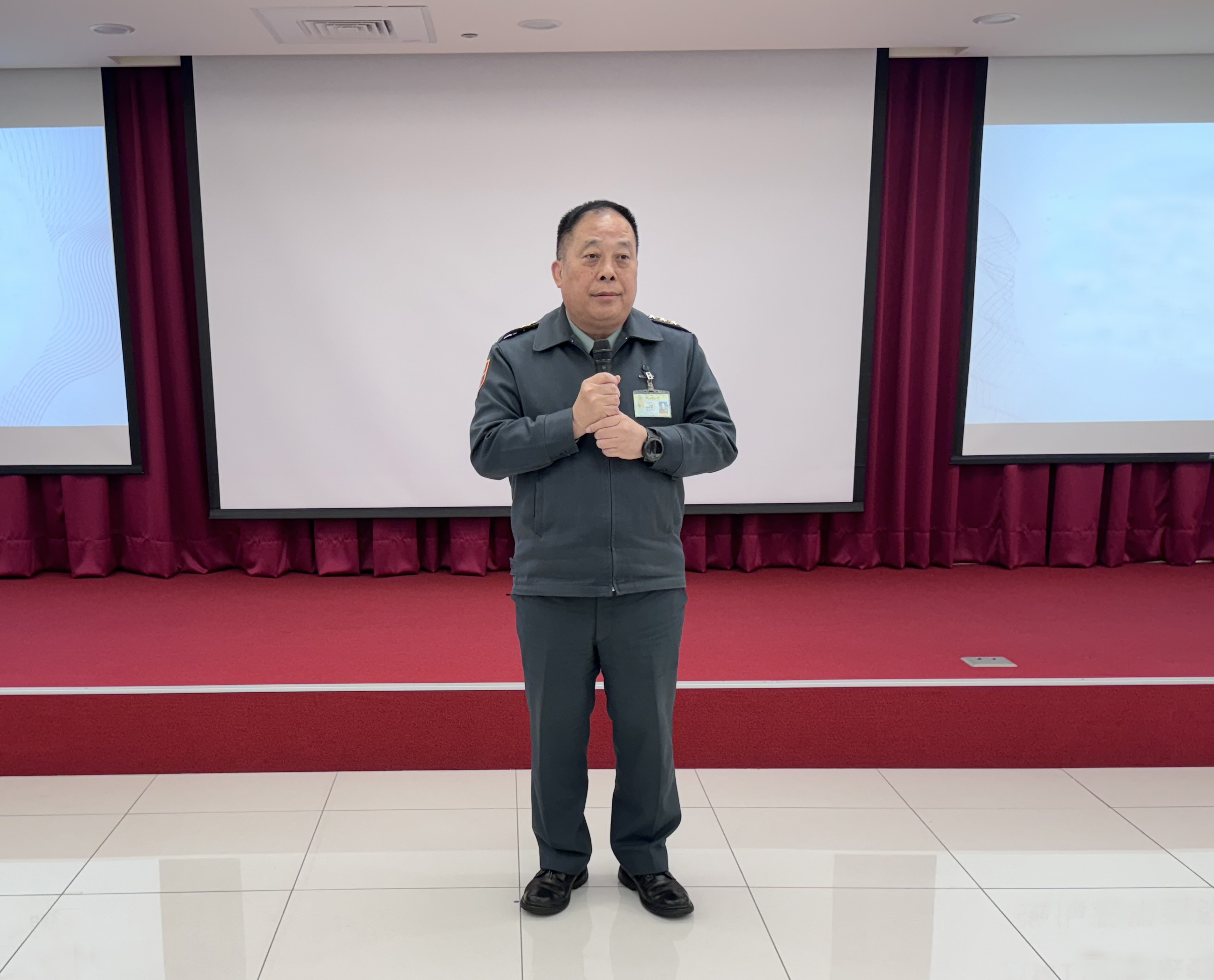 最高檢與國防部聯手打擊重大軍法案件，不論暴行犯上或抗命，全國各地檢署全都要加速縮短偵辦時程，必要時還要向法院請求從重量刑，共同維護軍紀及戰力準。（圖為國防部副部長徐衍璞，最高檢提供）