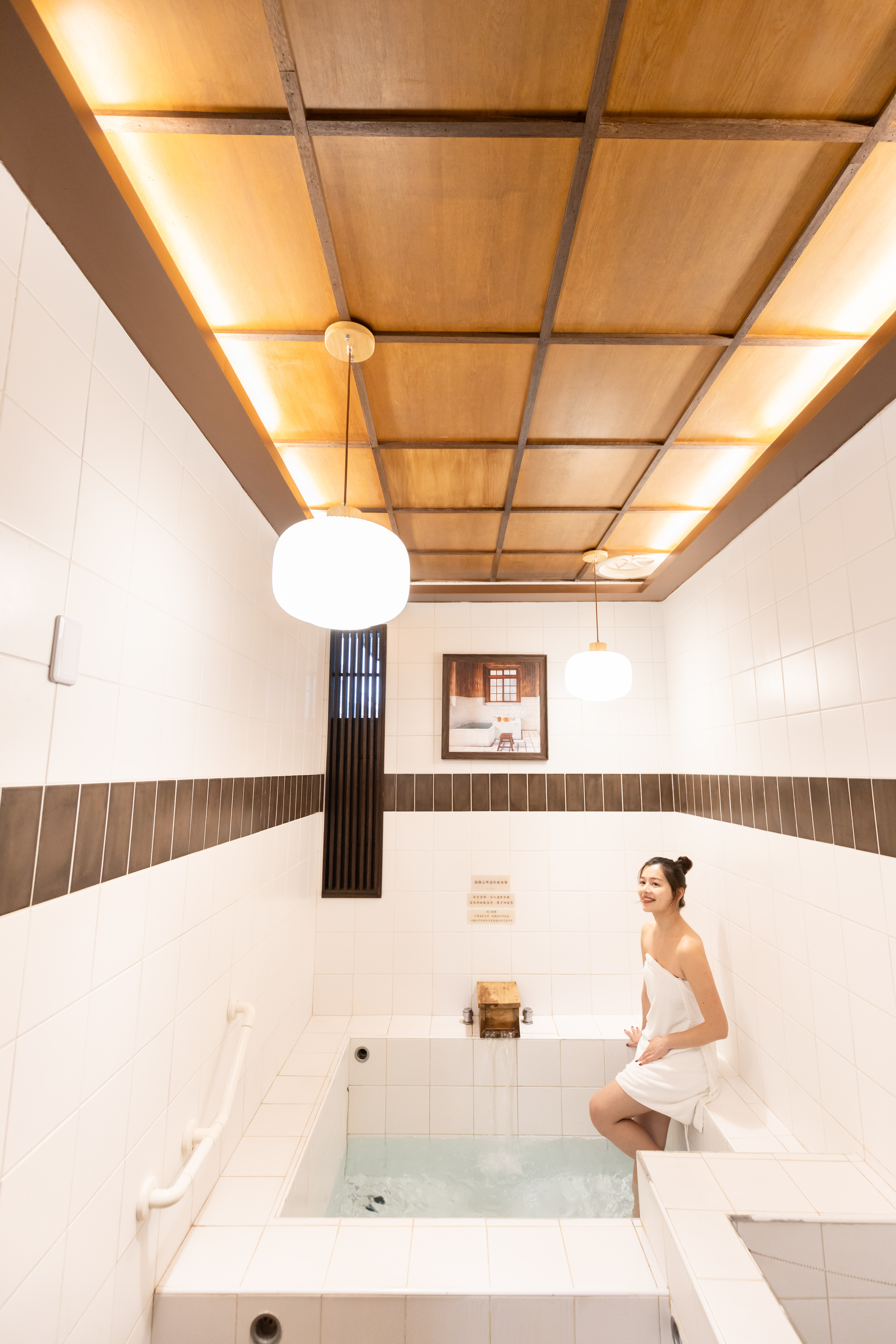 清泉提供多種湯屋類型，仿建太子湯的日式湯屋「春蘭」，能感受昭和浴池的懷舊氛圍。