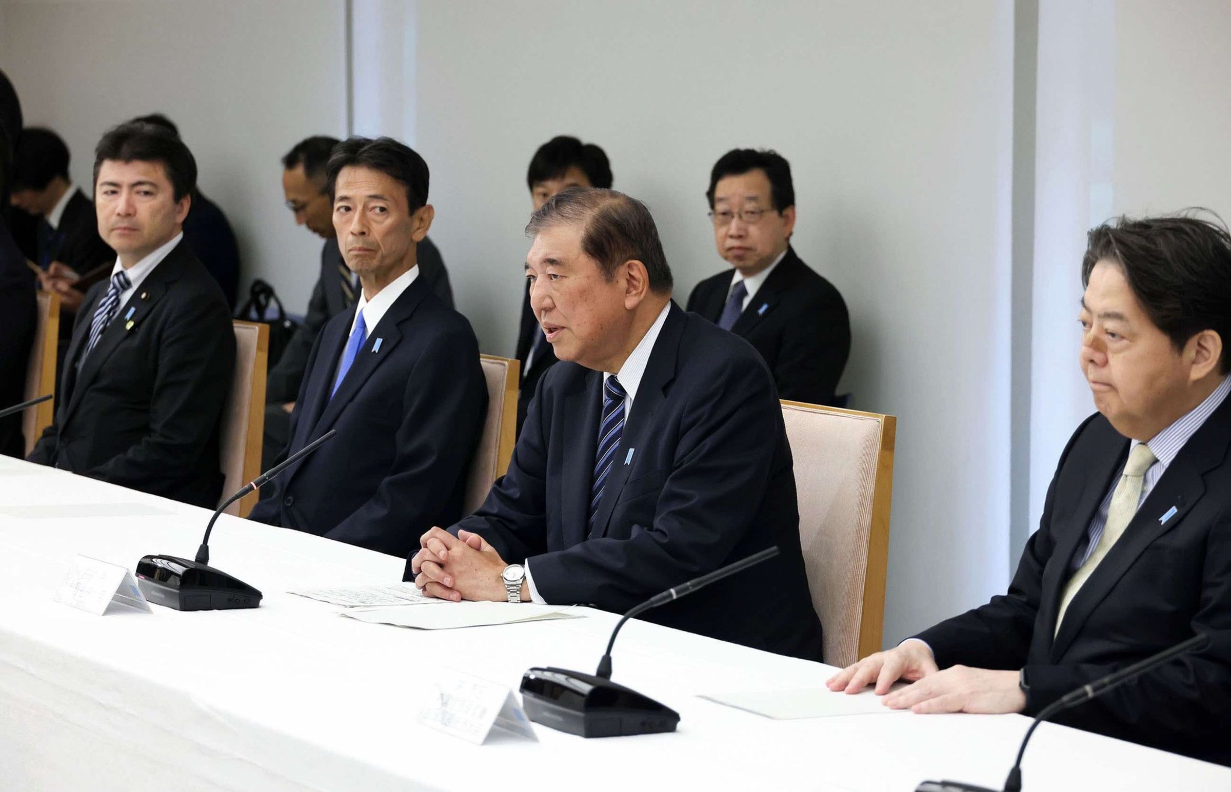 自民黨選舉大敗,石破茂是否成最短命首相引發關注。(翻攝X)
