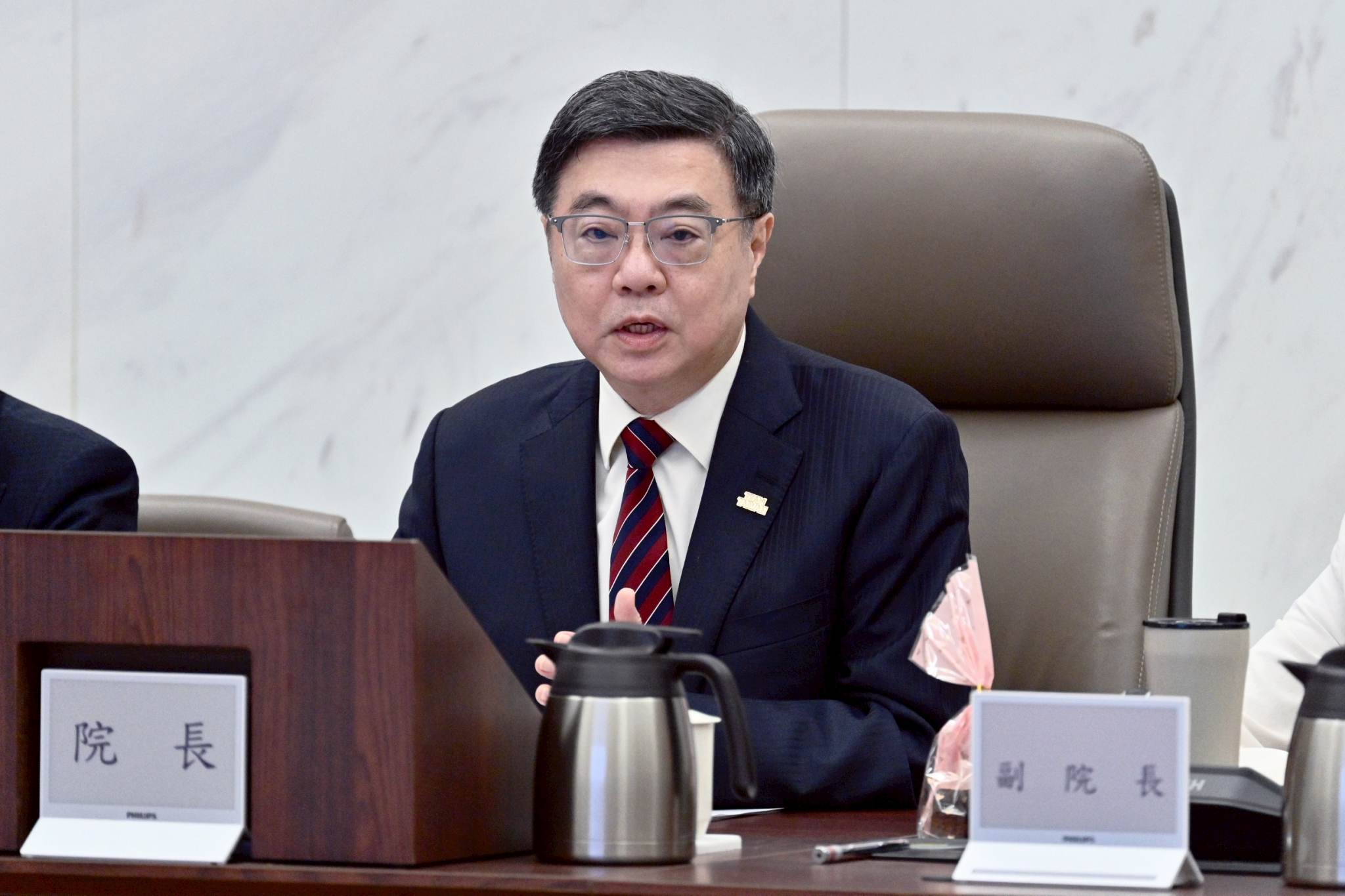 行政院拍板逾約2,949億軍購特別預算，首批編列88億送立法院審議。（取自行政院官網）