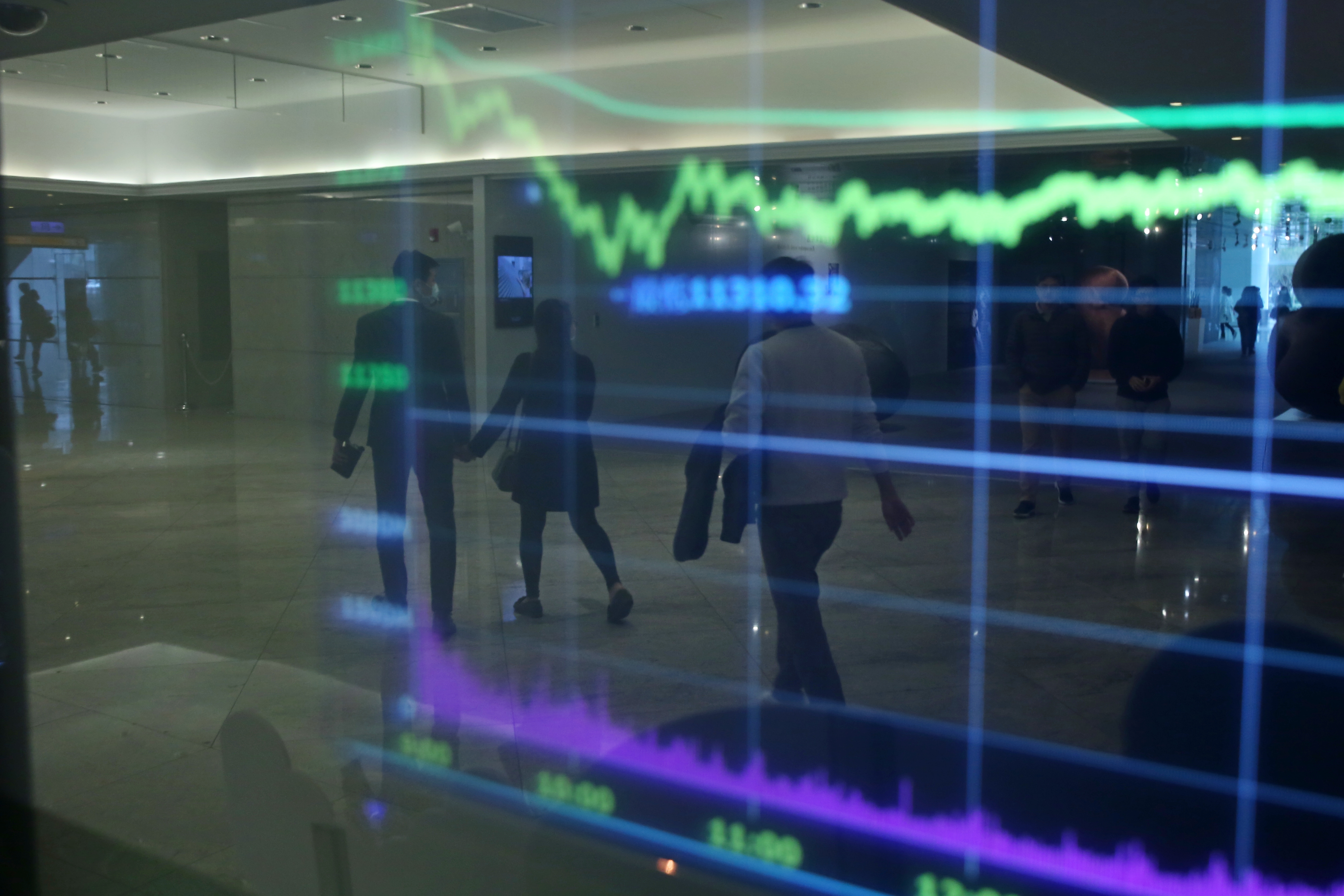 有位網友分享自己投資3年賠掉600萬的故事，引起網路熱議。（示意圖，本刊資料照）