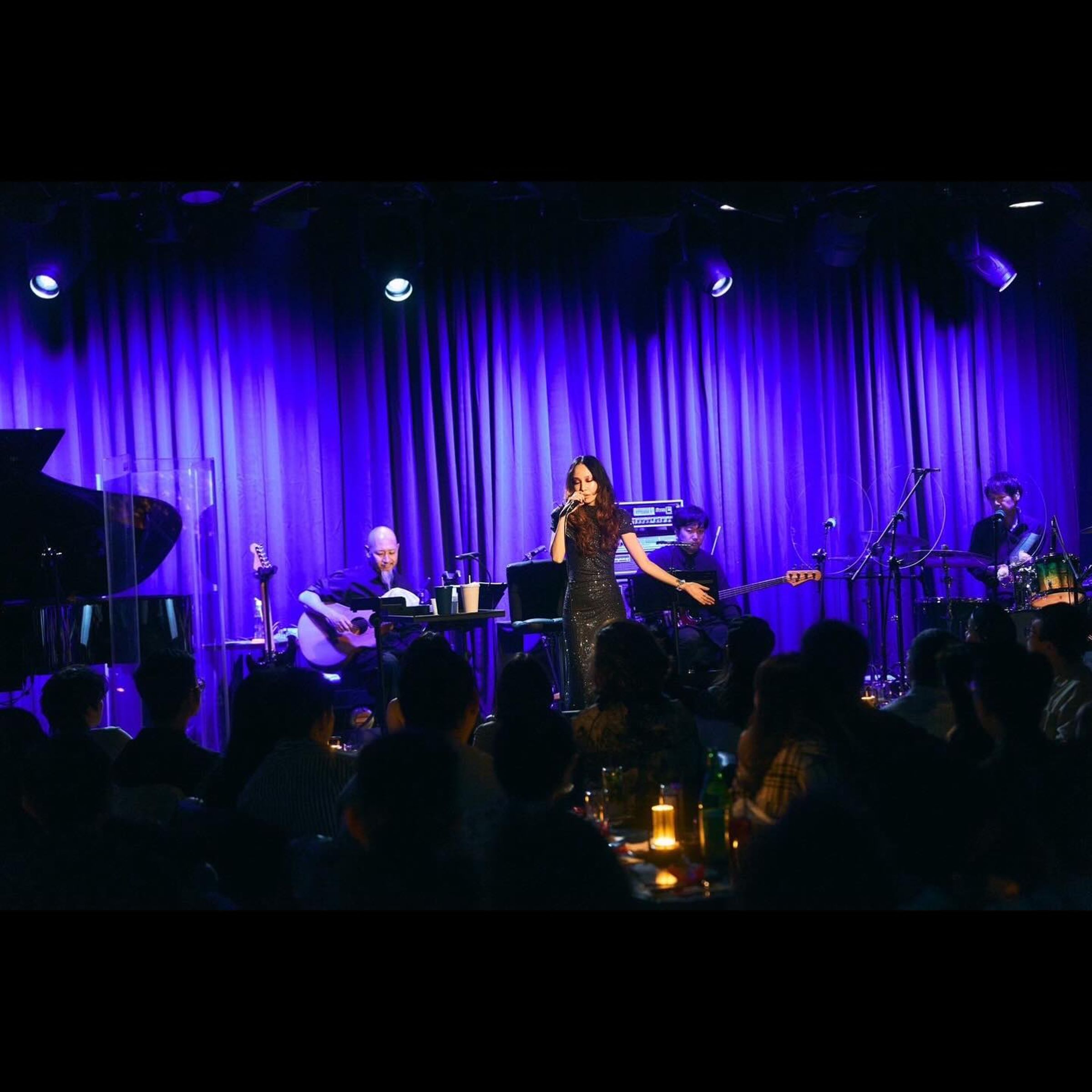 中島美嘉近日在Billboard Live Taipei開唱，笑說台灣粉絲很可愛，聽歌聽到忘記吃飯。（翻攝中島美嘉IG）