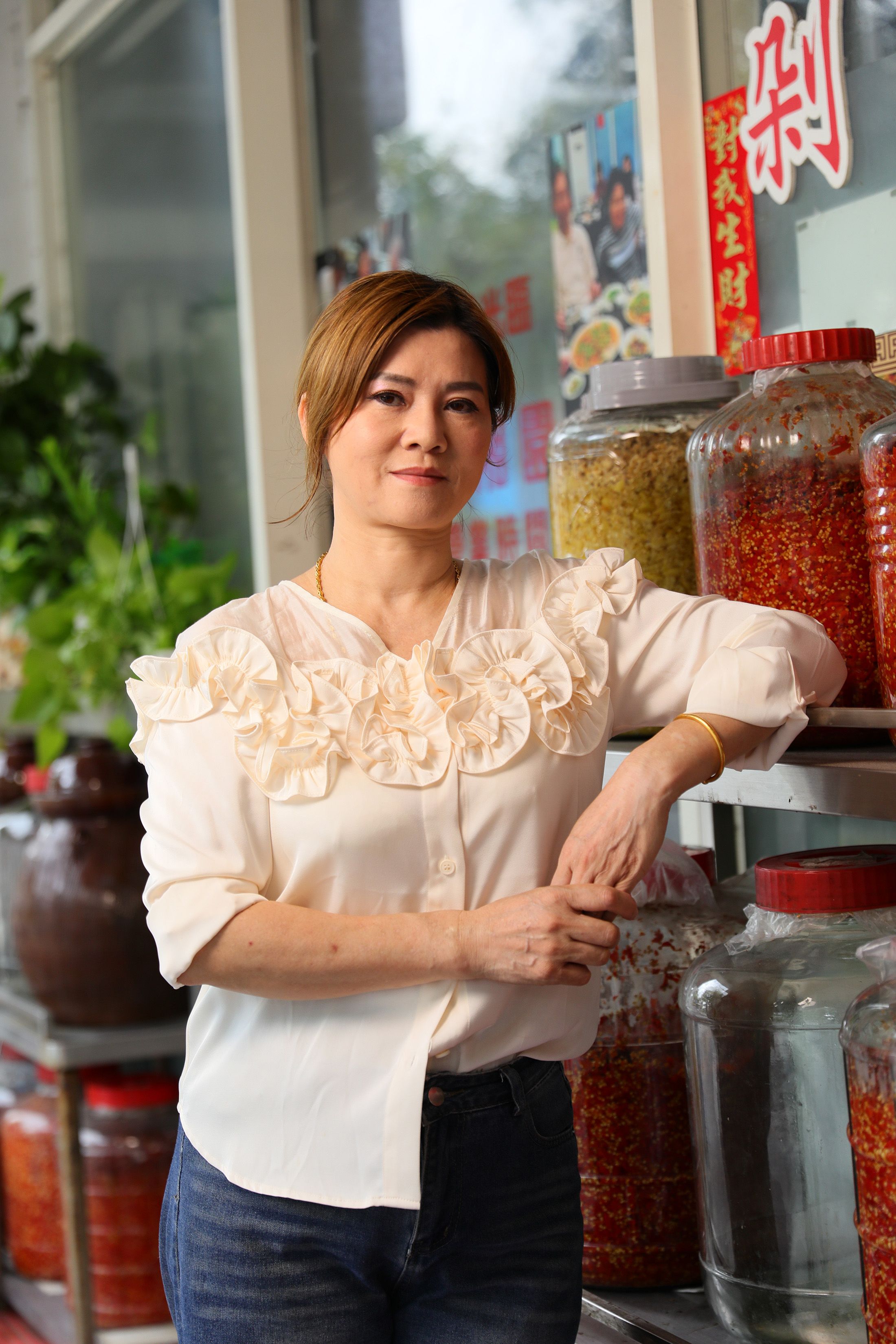 品湘園老闆娘蕭安淇來自湖南長沙，每道菜都由她親自下廚料理。
