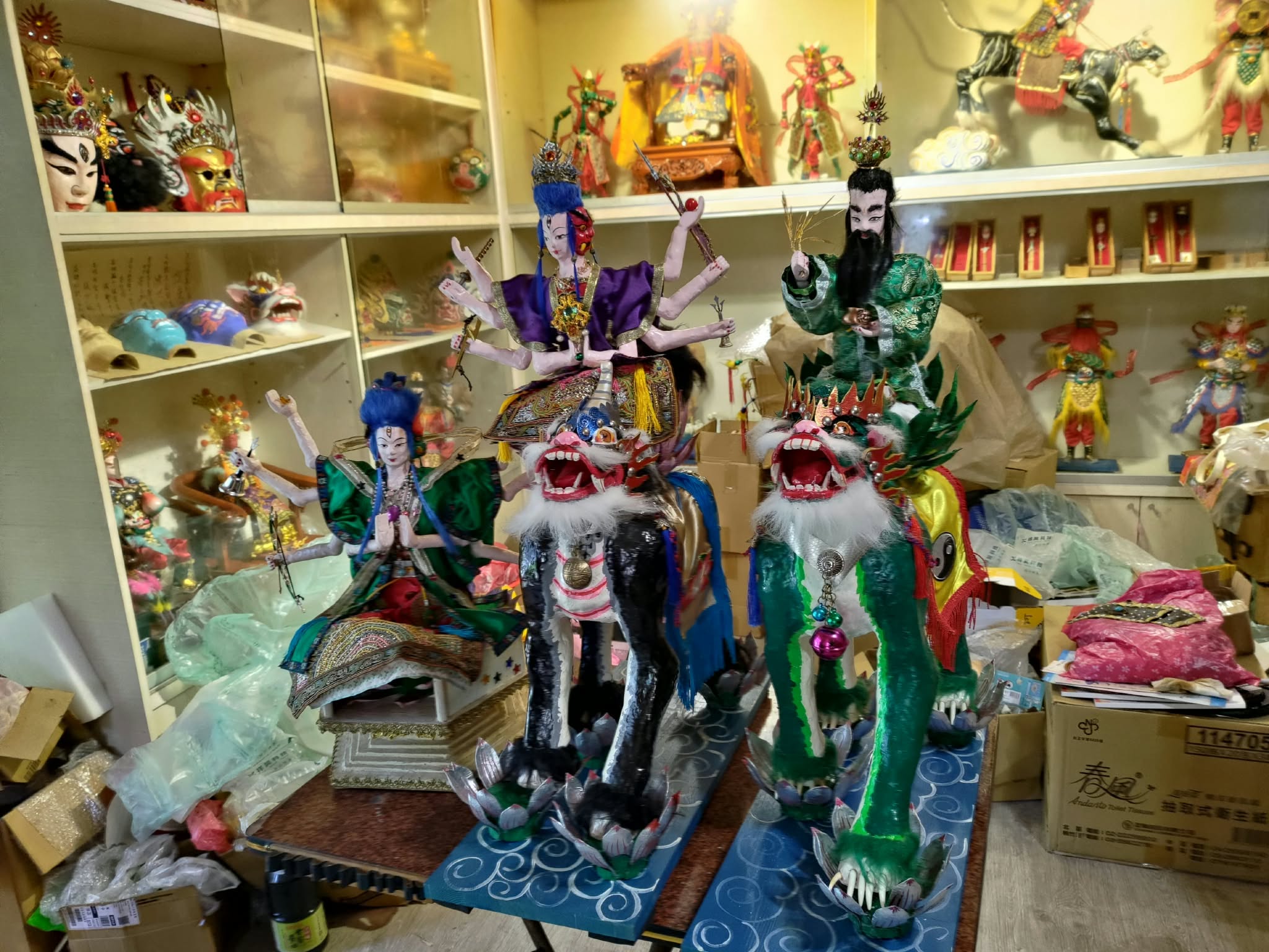 文化部已將「紙塑神像」列為瀕危的無形文化資產。(讀者提供)