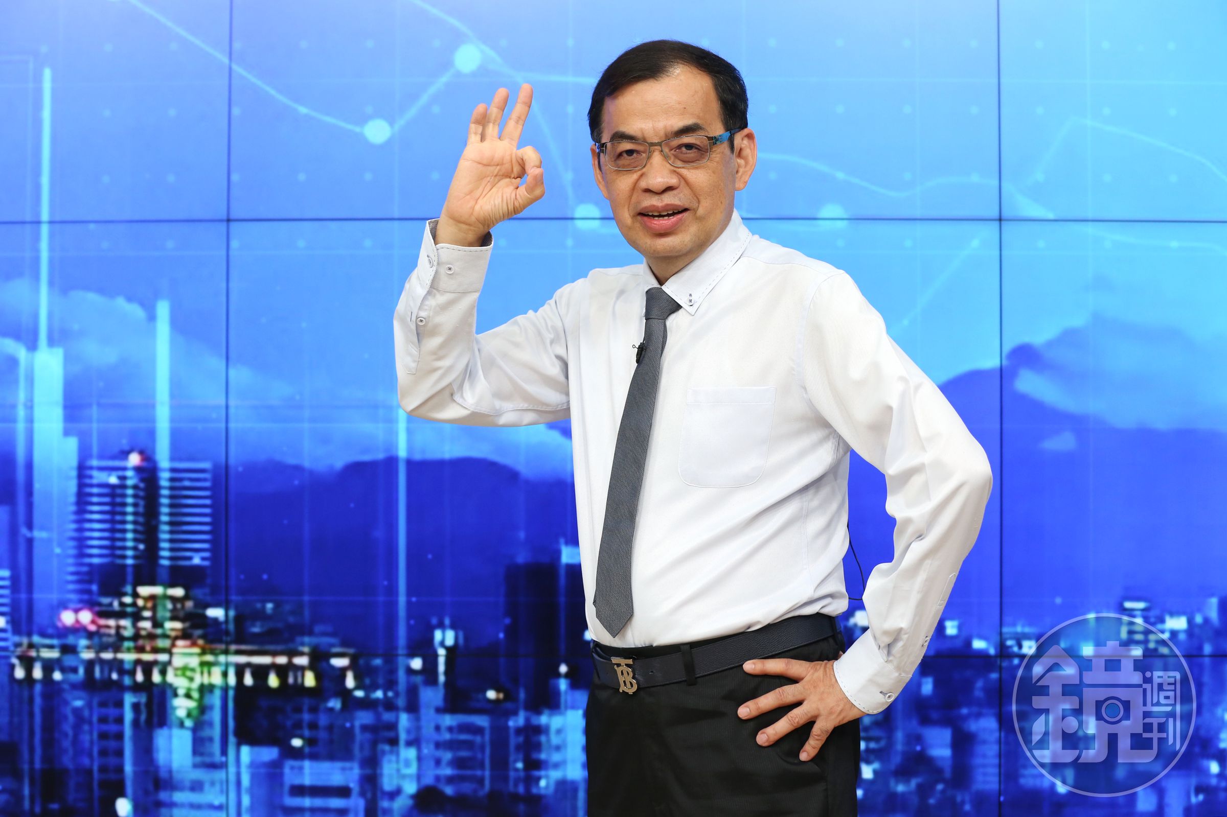 億元教授鄭廳宜在《錢鏡你家》節目開講，他指出面對台積電，不必猶豫，隨時可進場。