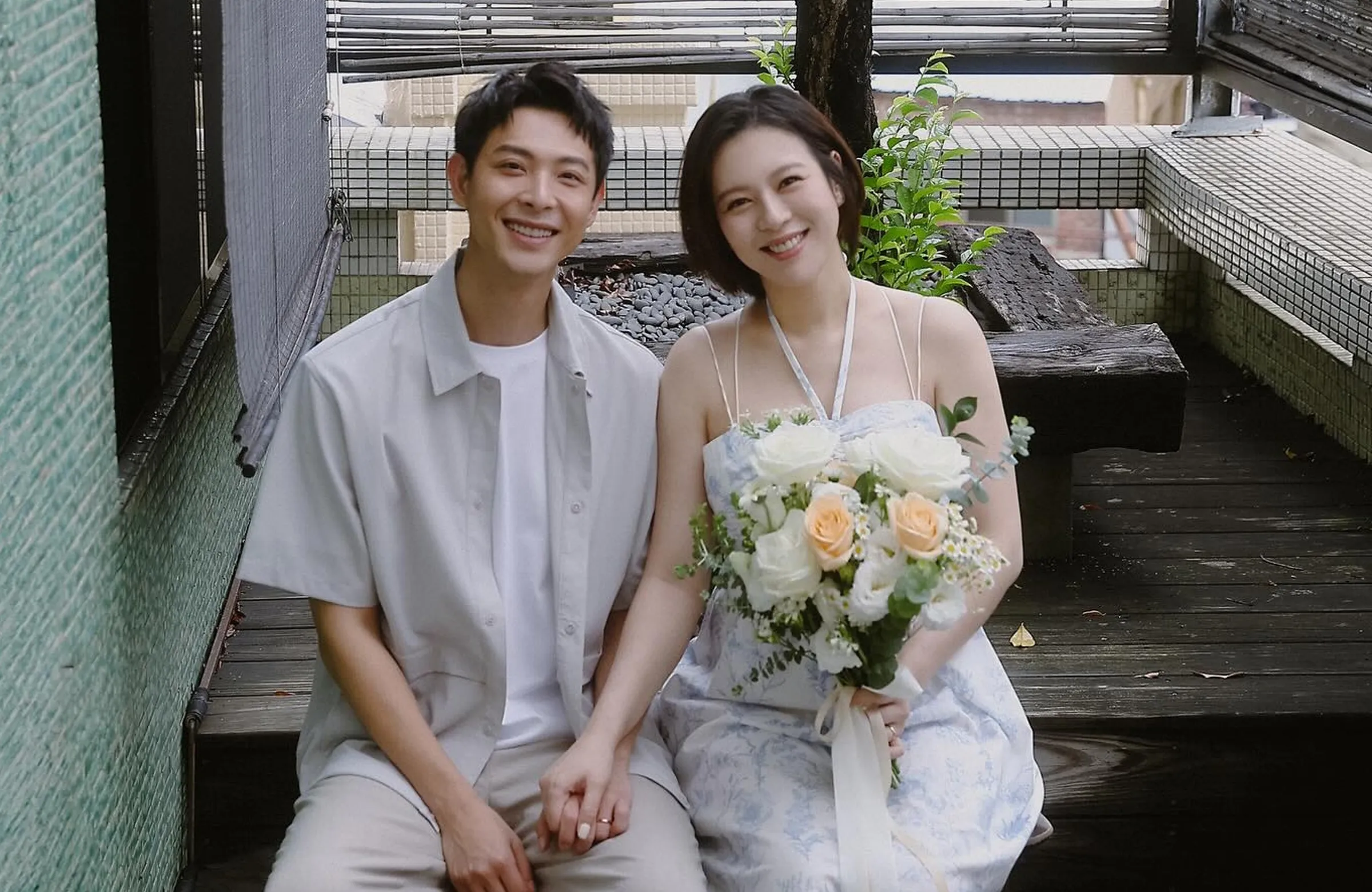 劉品言發甜蜜照，宣布與連晨翔結婚且懷孕消息，大批娛樂圈好友送上祝福。（翻攝IG）