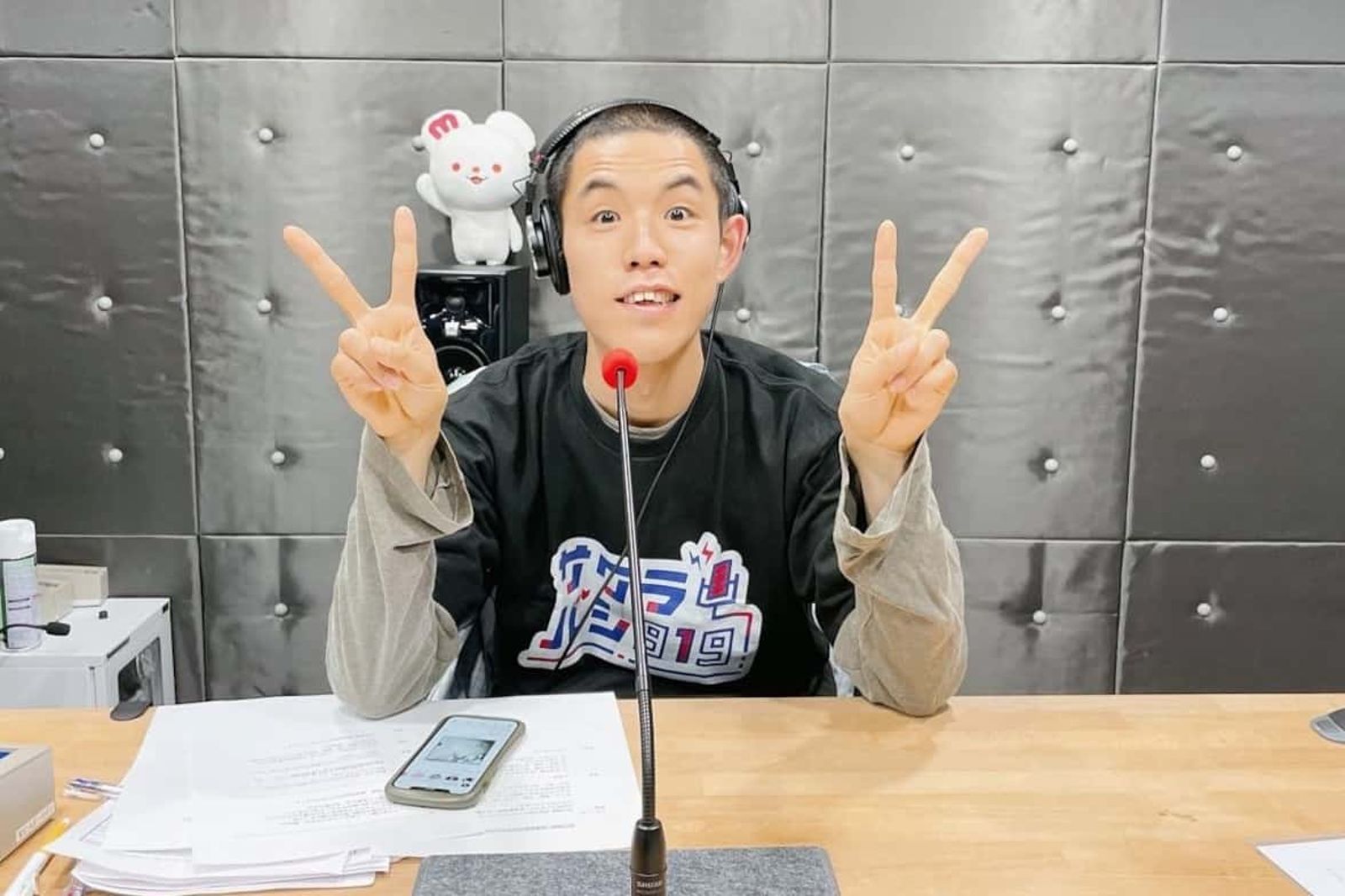 痴漢諧星犯案後竟「照常演藝活動」 撐逾1個月若無其事