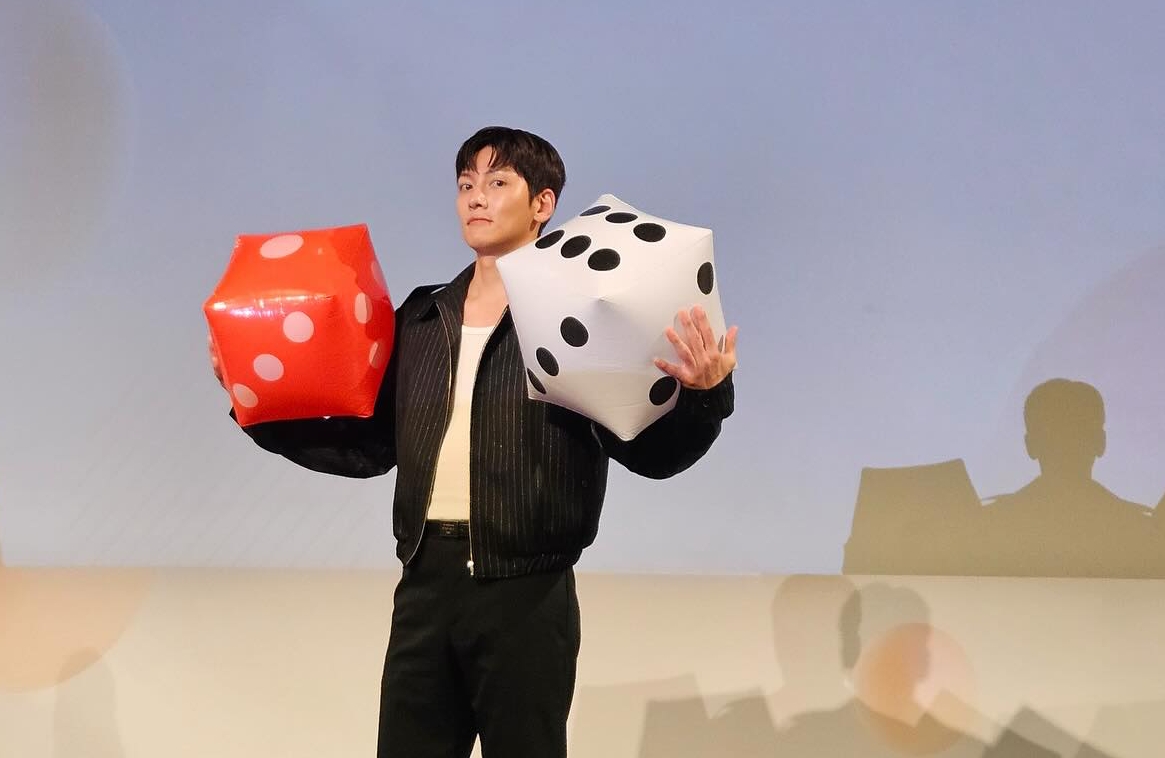 韓星池昌旭今（20日）出席保養品牌見面會。（翻攝池昌旭IG）