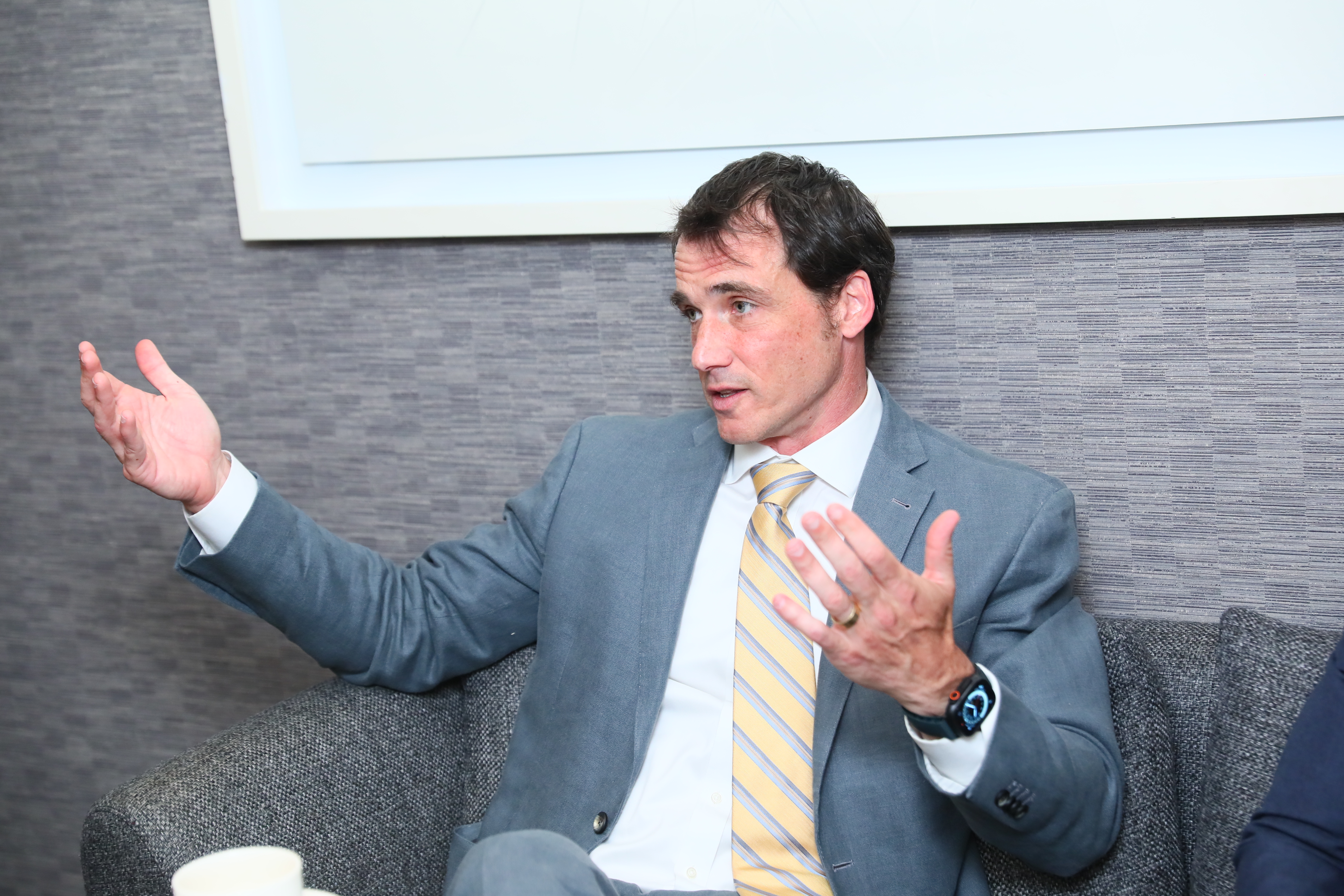 方舟投資（ARK Invest）首席未來學家布萊特·溫頓（Brett Winton）跨海抵台，他分享，能源儲存、區塊鏈、人工智慧、基因定序和機器人是未來顛覆式創新產業。