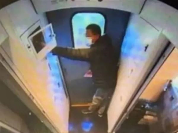 一名家住台東的28歲謝男，竟然因為睡過頭坐過站，而拉動「車長閥」急煞。（台鐵提供）