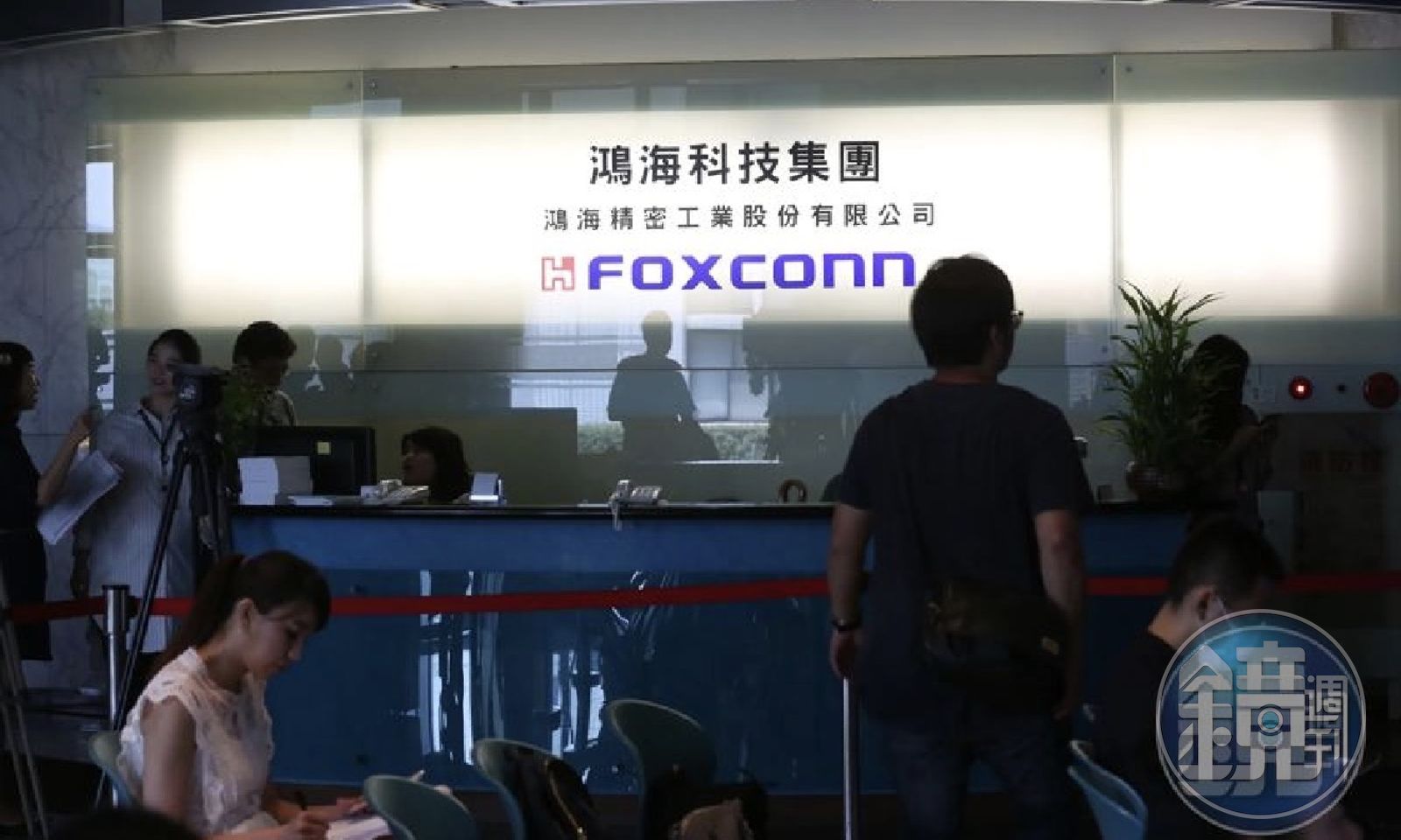 業績續強!鴻海資本支出年增3成創新高 另向郭台強10億購地擴地盤