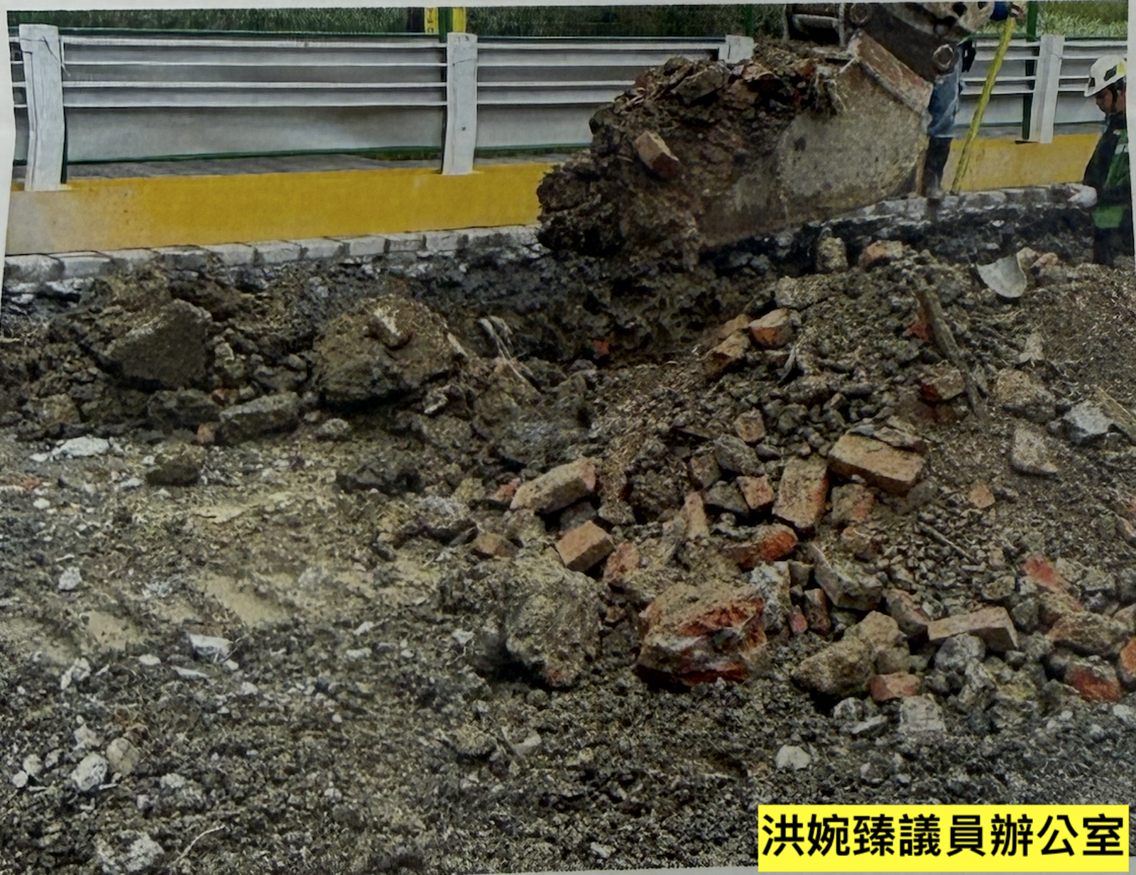 市民廣場改造議員怒揭大秘寶爭議 北市砸千萬清運2635噸廢棄物讓市民買單