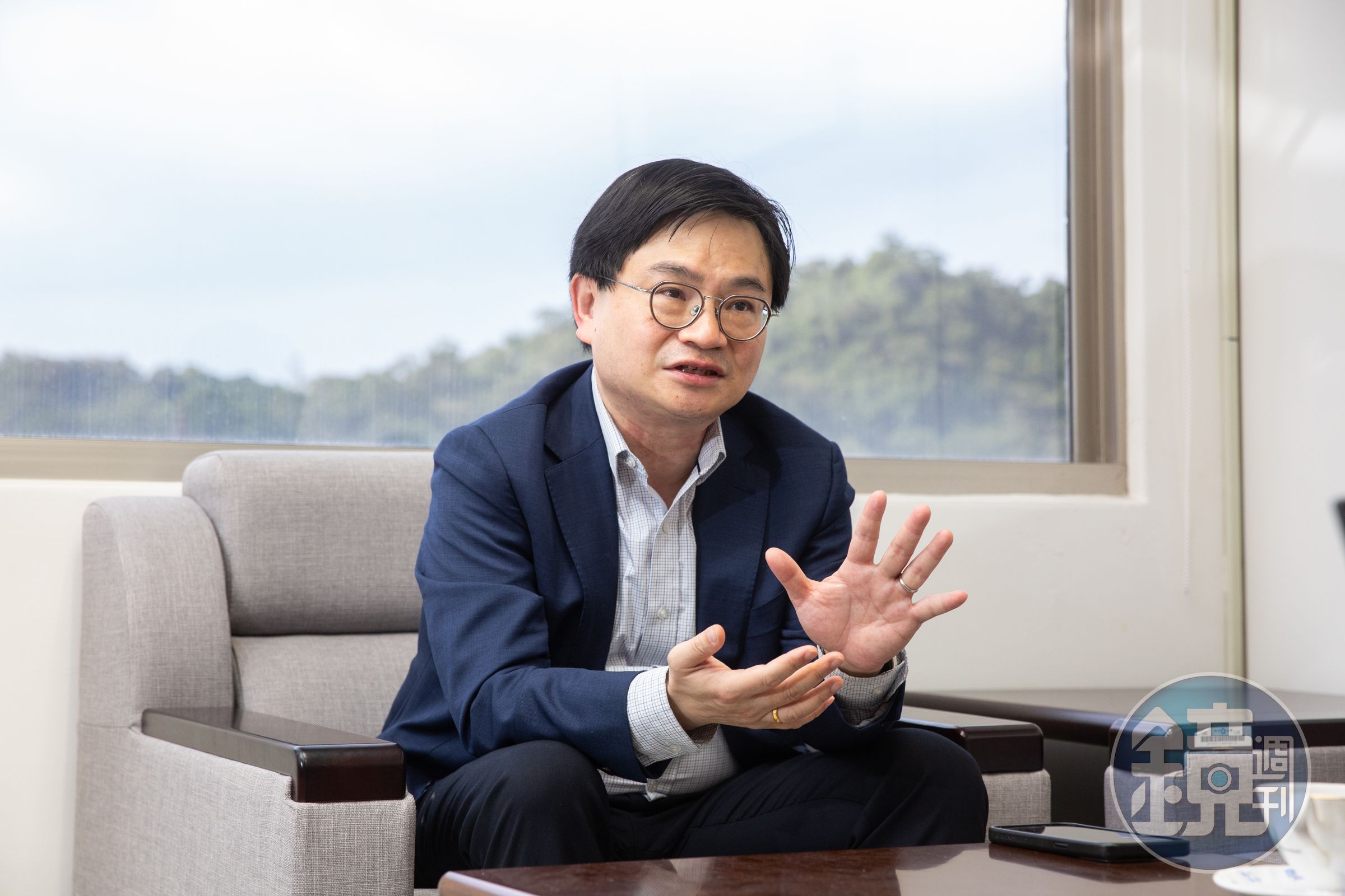 政大商學院副院長周冠男表示,是否買債只要掌握一個大方向,那就是評估債券報酬率。