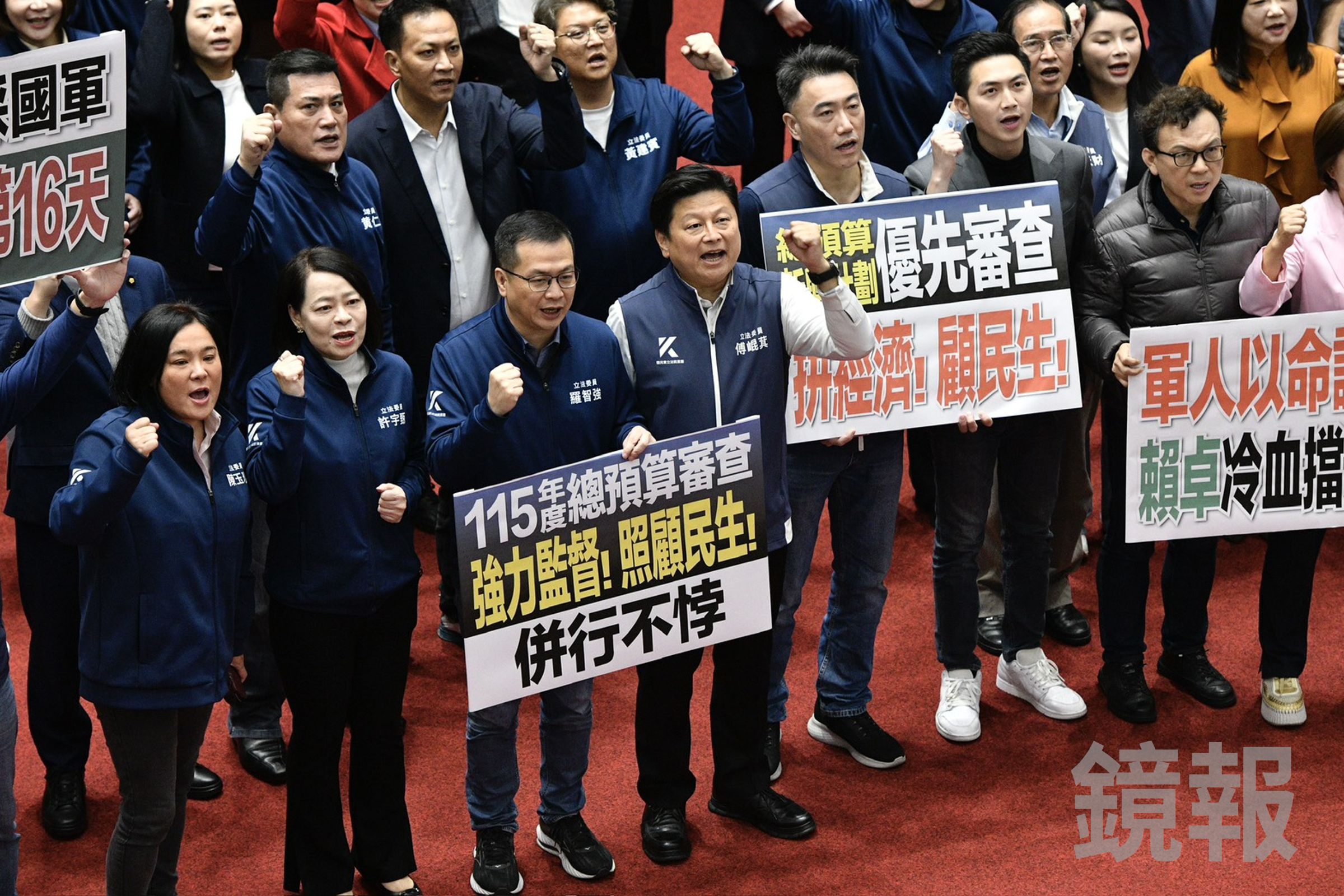 總統賴清德提出8年1.25兆元預算案，行政院也提案《強化防衛韌性及不對稱戰力計畫採購特別條例》，孰料屢遭國民黨與民眾黨杯葛，迄今無法付委審查。（鏡報李智為）