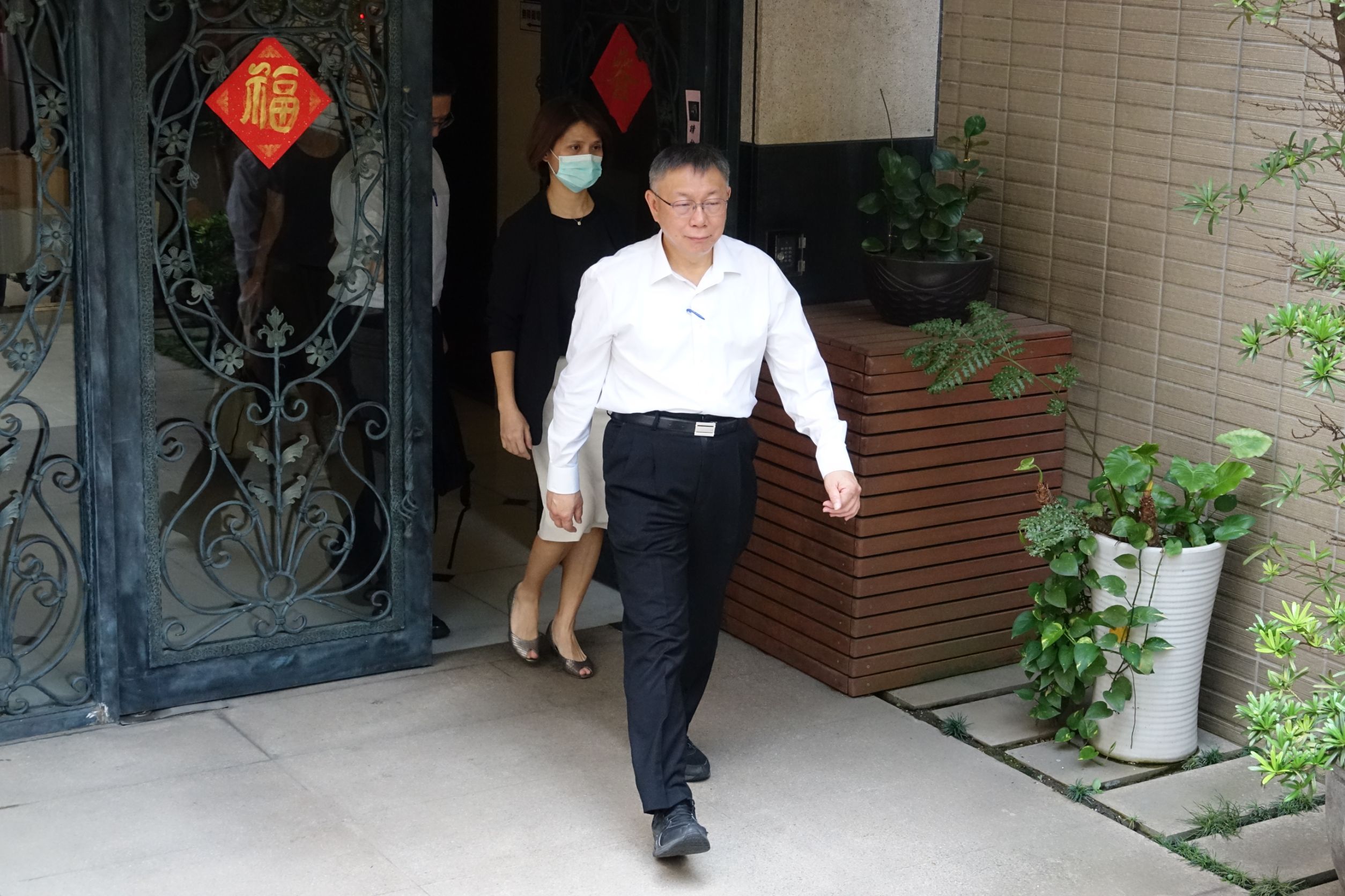 無保請回被撤銷，感冒的柯文哲喊法庭上再來說。（本刊資料照）