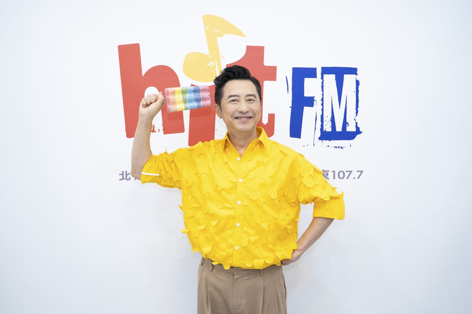 哈林庾澄慶推出新單曲〈枝仔冰〉,日前到了Hit Fm聯播網探班。(圖/Hit Fm聯播網提供)