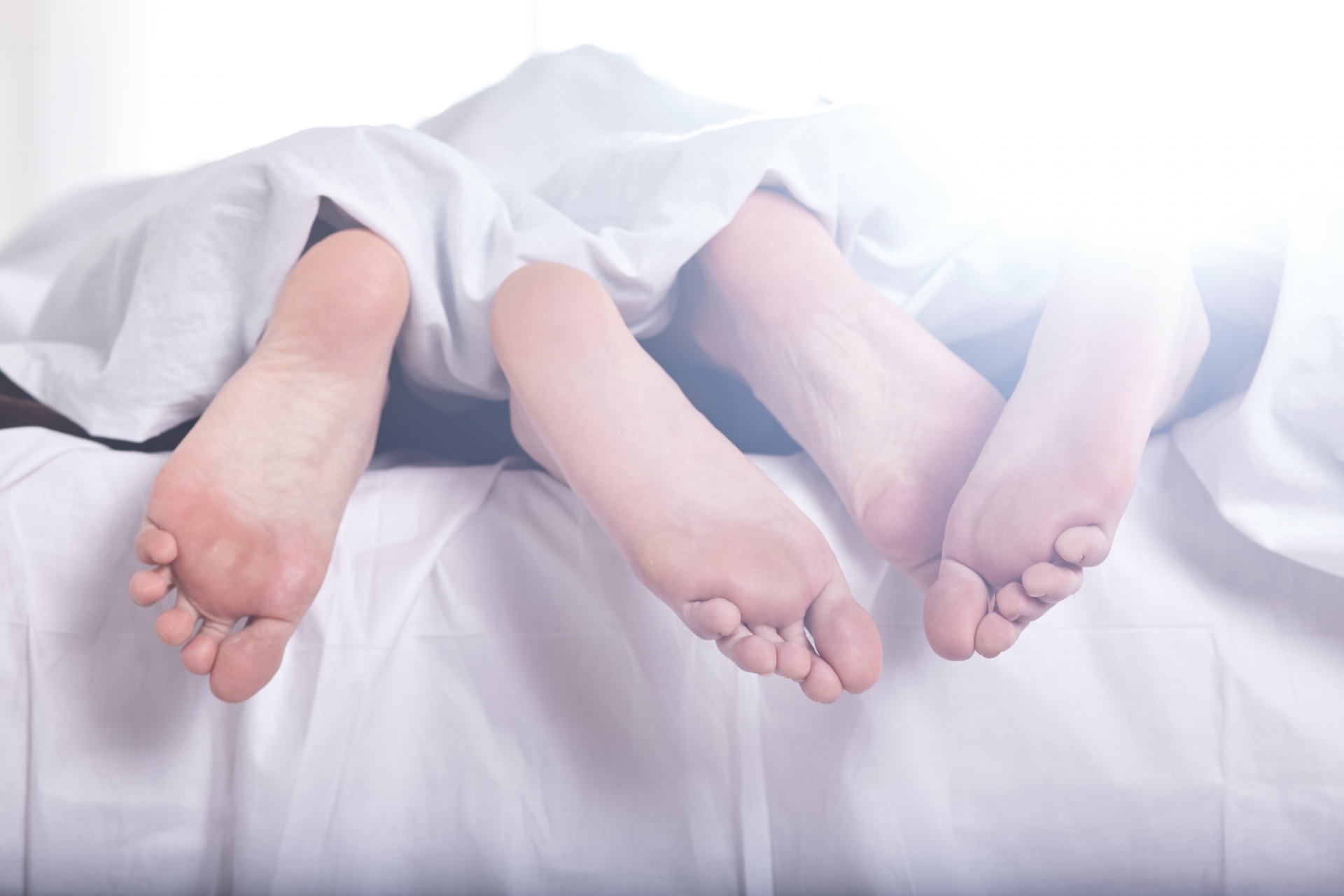 一名人妻委屈抱怨長期被丈夫要求口愛，只要她拒絕就會被懷疑變心。（示意圖，photoAC）