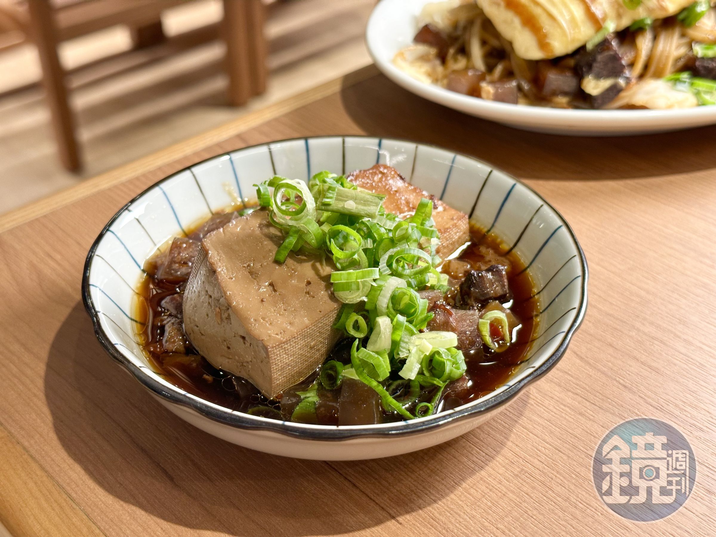 「Bokkake燉豆腐」香嫩入味卻不鹹膩。（120元／份）