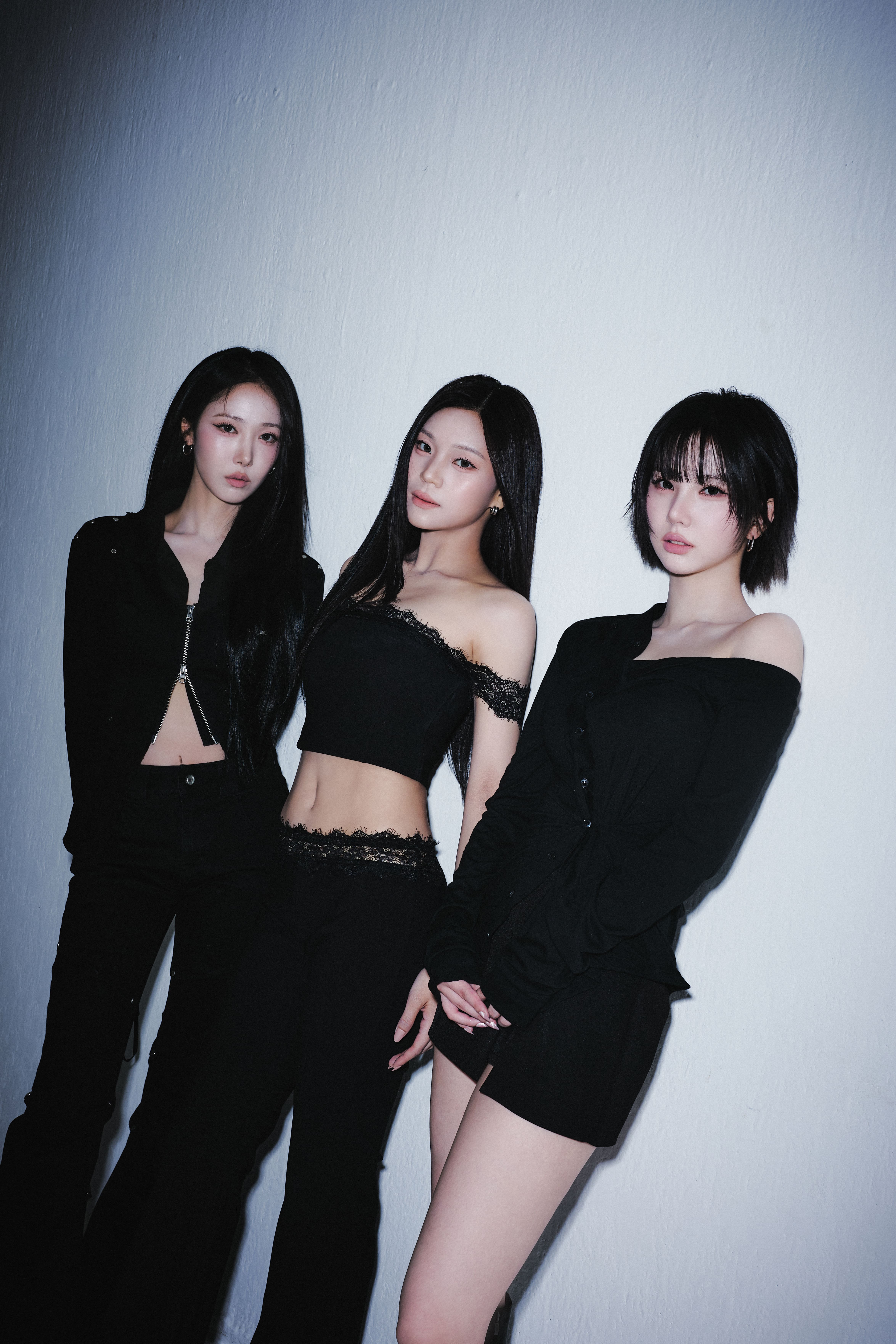 EUNHA、SINB、UMJI從GFRIEND出道,之後以VIVIZ之名活動,如今將以三人組合登上「2026 K-WONDER CONCERT」舞台。(SHOW OFFICE提供)