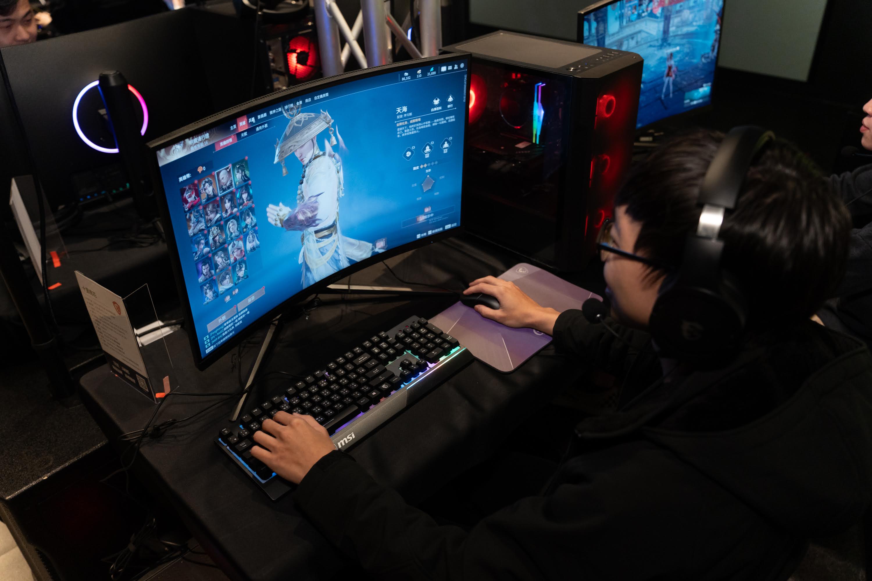 艾肯娛樂為旗下代理遊戲規劃客製化行銷策略。圖為今年初舉辦的《永劫無間》線下活動。（艾肯娛樂提供）