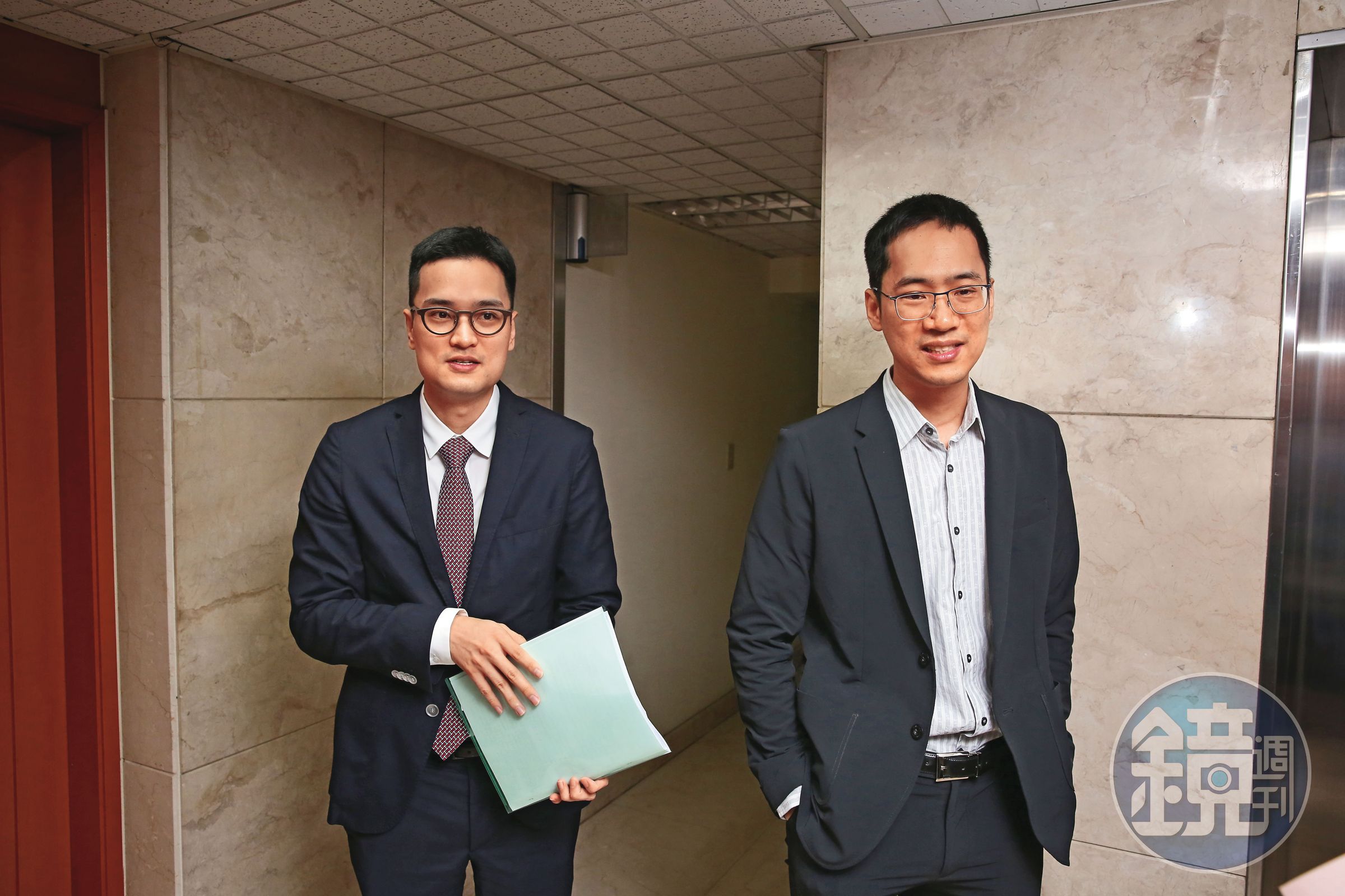 吳東賢家族已交棒第三代(圖),過去為土地開發案槓上吳東進。