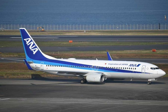 ANA日本國內線機艙氣壓突降，機型為波音737-800！日政府認定「重大事件」。（翻自《TRAICY》）