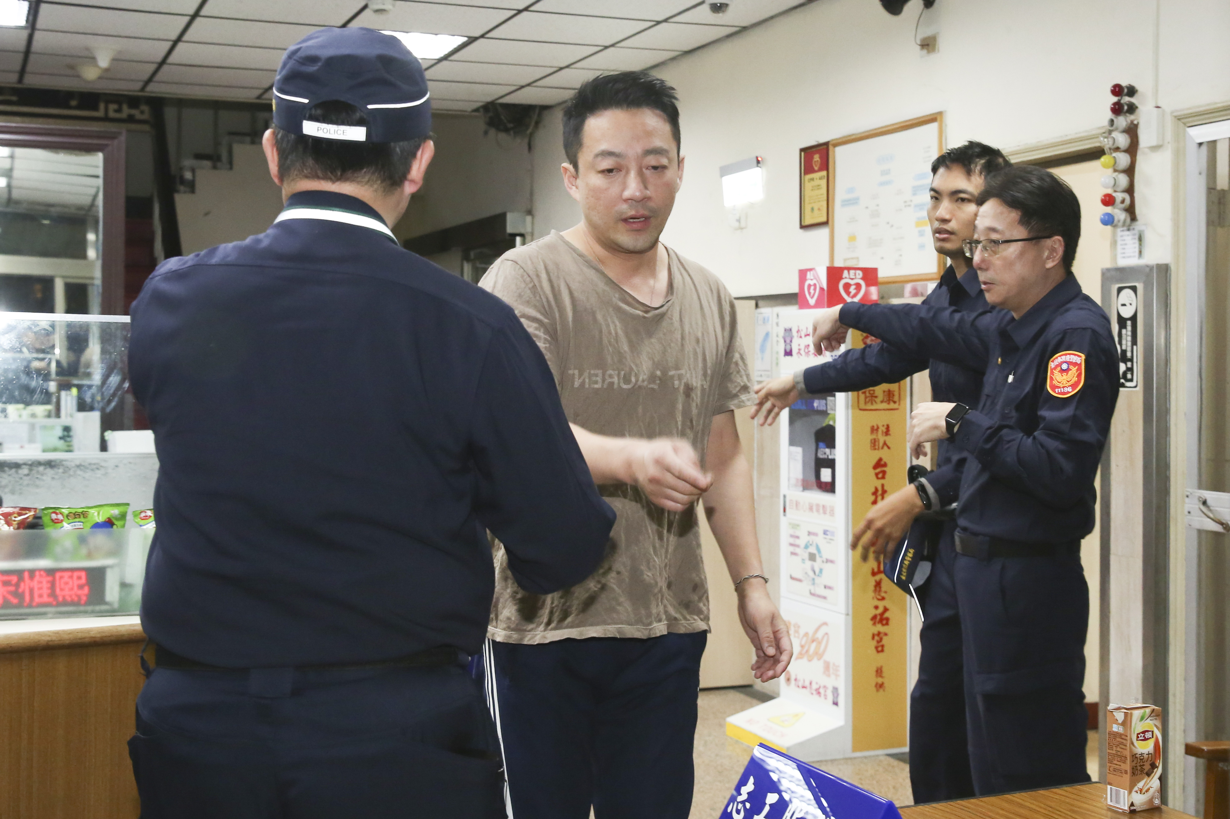 汪小菲的行徑惹來全網幾乎一面倒的負評。