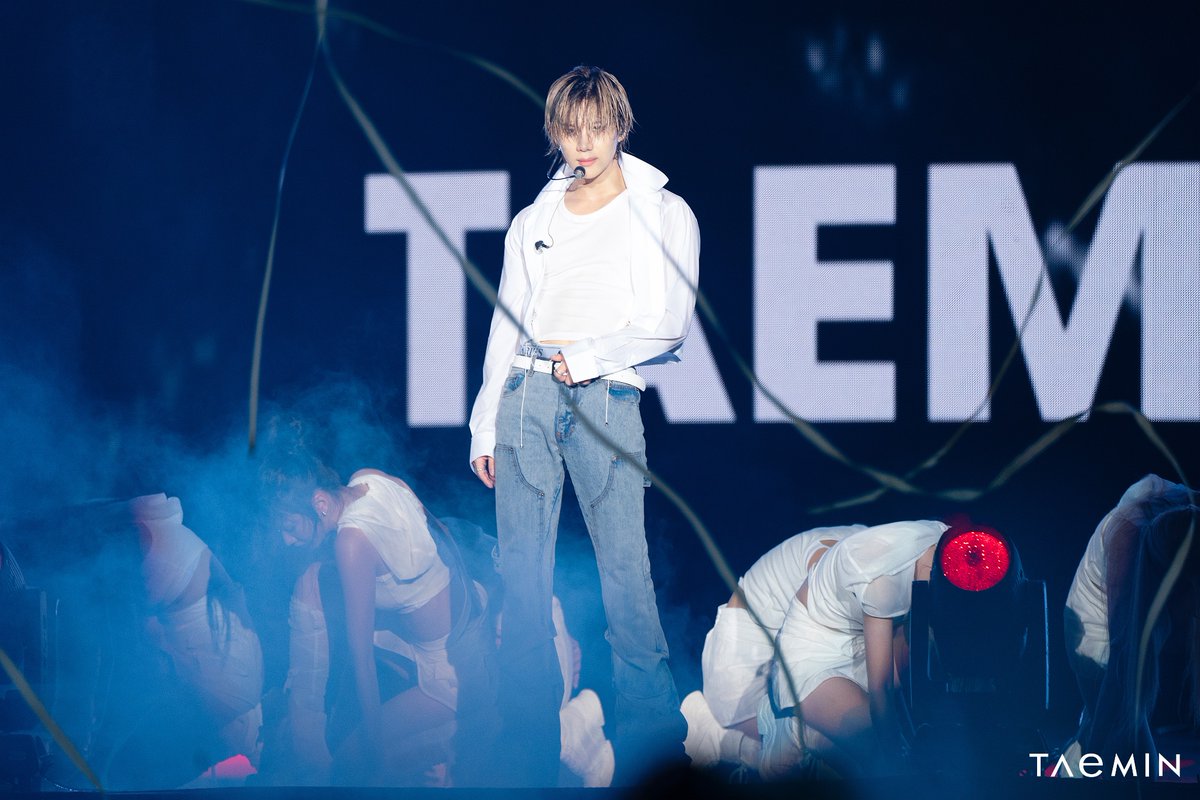 韓星李泰民舞台魅力過人，舞蹈、唱功深獲粉絲喜愛。（翻攝李泰民X）