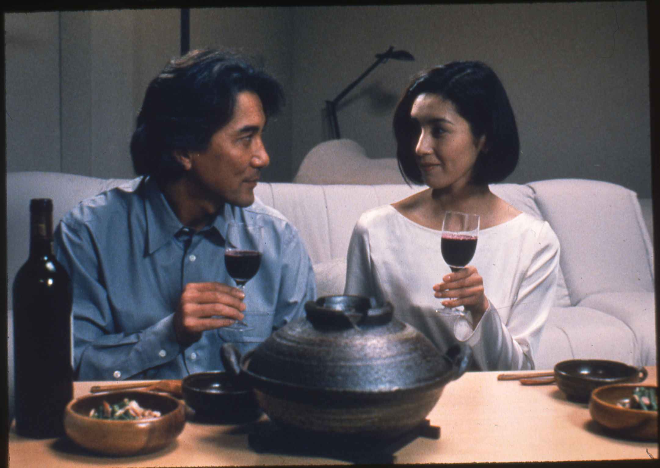 改編自渡邊淳一同名小說的《失樂園》由黑木瞳（右）與役所廣司（左）主演。