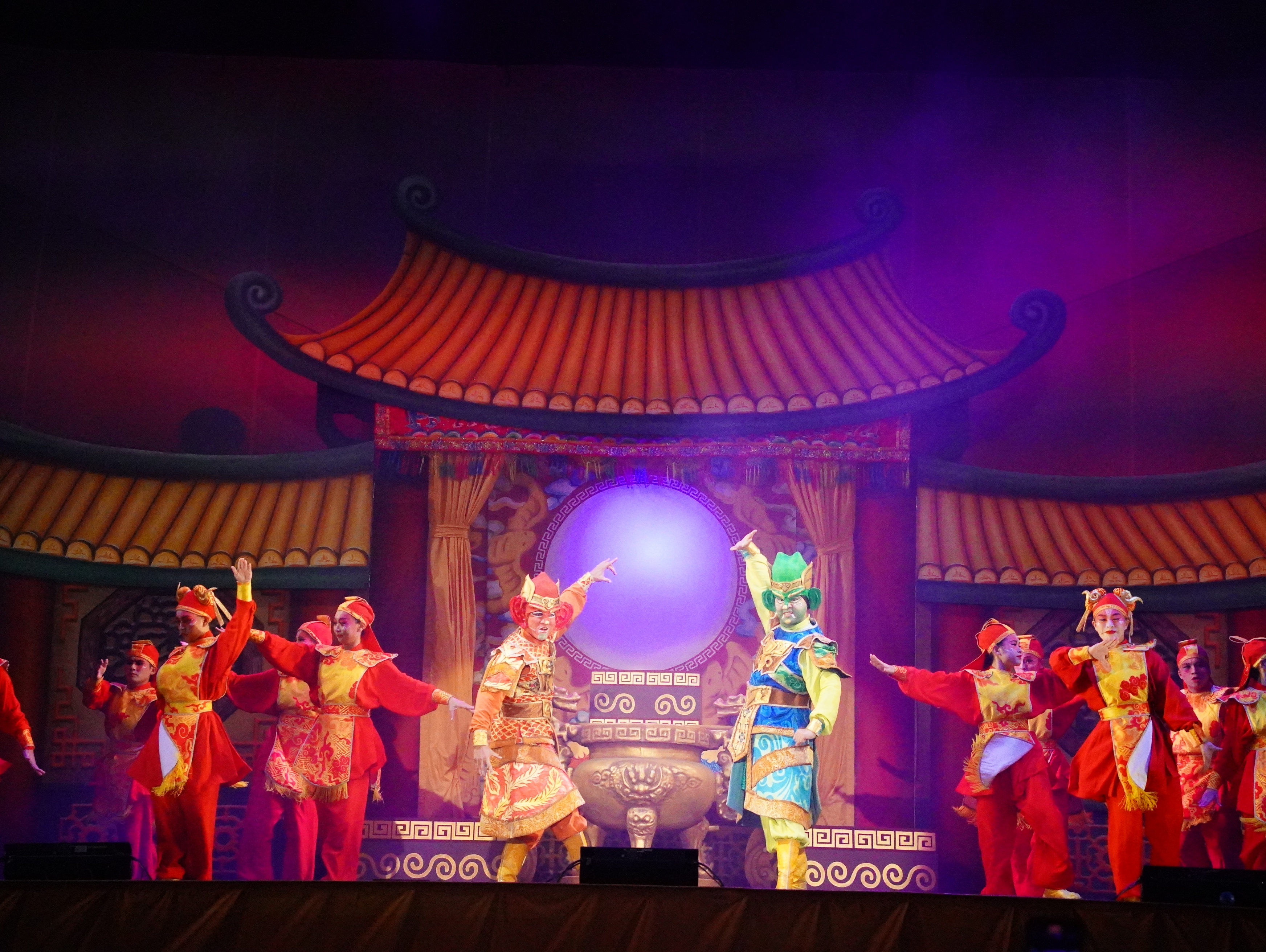 紙風車將於苗栗白沙屯拱天宮演出還願作品《順風耳的新香爐》，延續與媽祖的文化連結。（紙風車劇團提供）