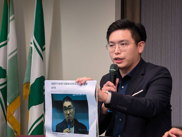 民進黨議員張顥瀚涉嫌詐領助理費，面臨重罪指控。但於昨日抗告成功，高院發回更裁。（民進黨提供）