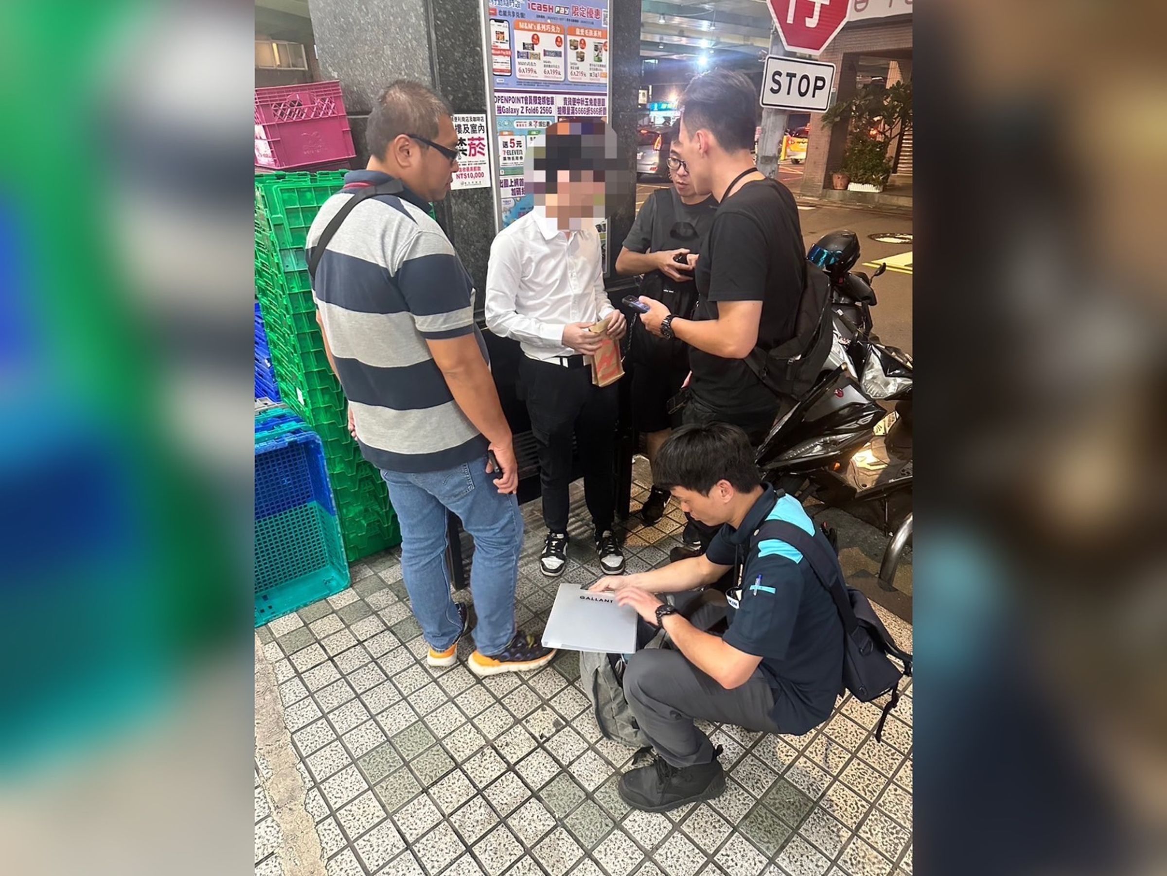警方查獲香港籍車手黃男。（翻攝畫面）