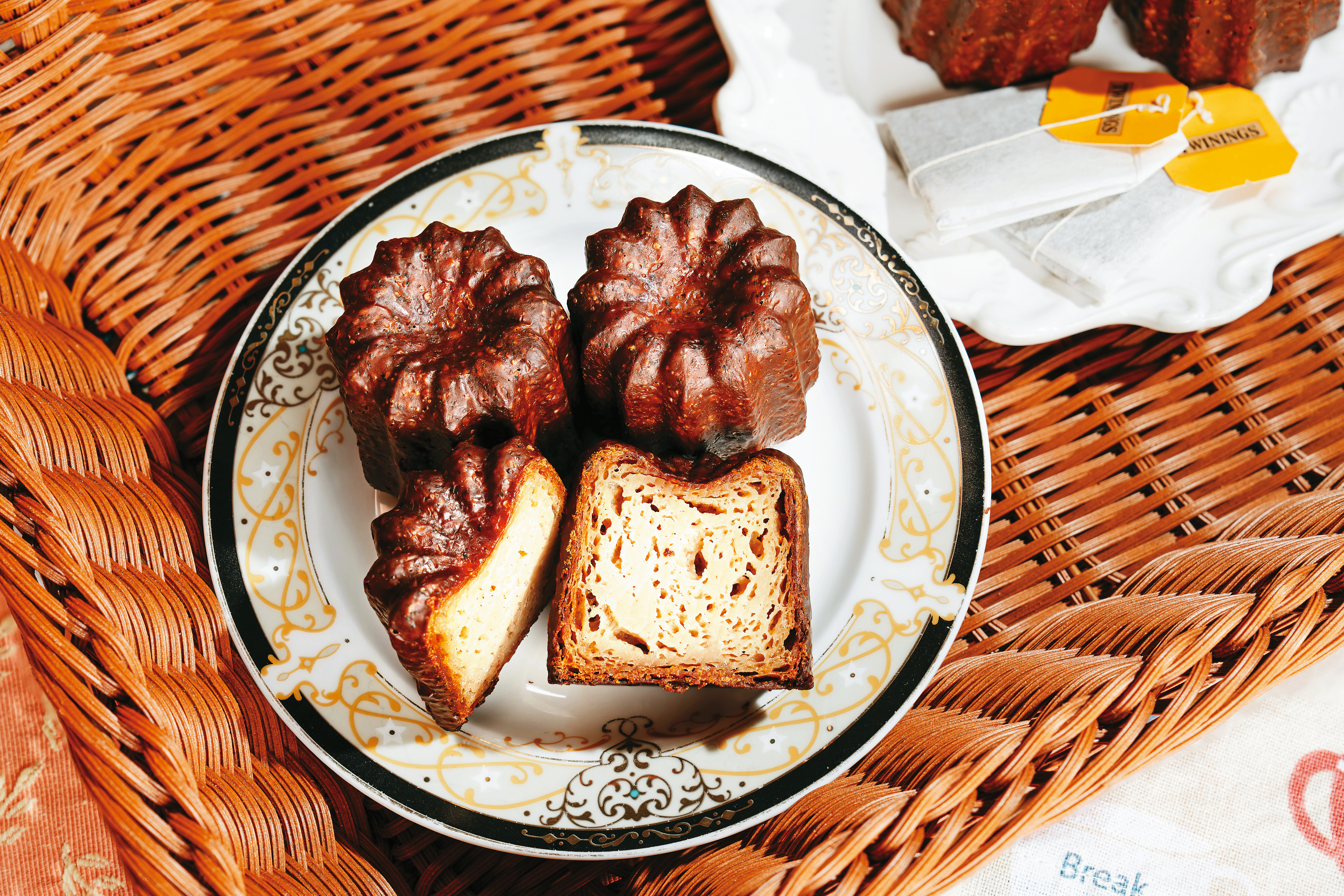 「迷上甜點－可麗露de秘密基地」的「伯爵茶可麗露」為融合英倫茶香與法式甜點的佳作。（台北市市場處提供）