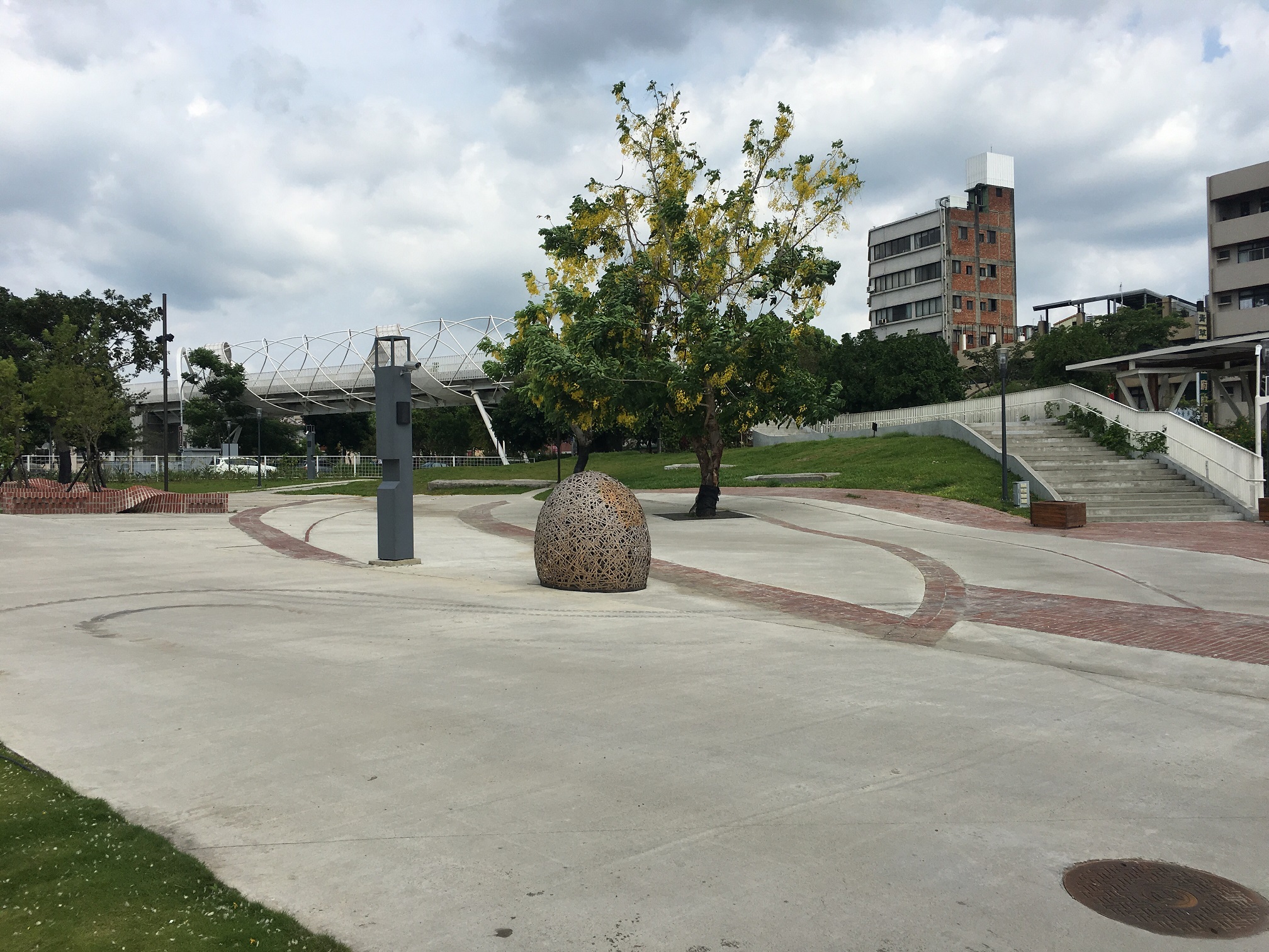 台中豐原葫蘆墩公園去年爆出女廁偷拍事件，偷拍的曾姓男子遭判刑6月仍嫌太重，上訴二審。（示意圖，台中市政府官網）