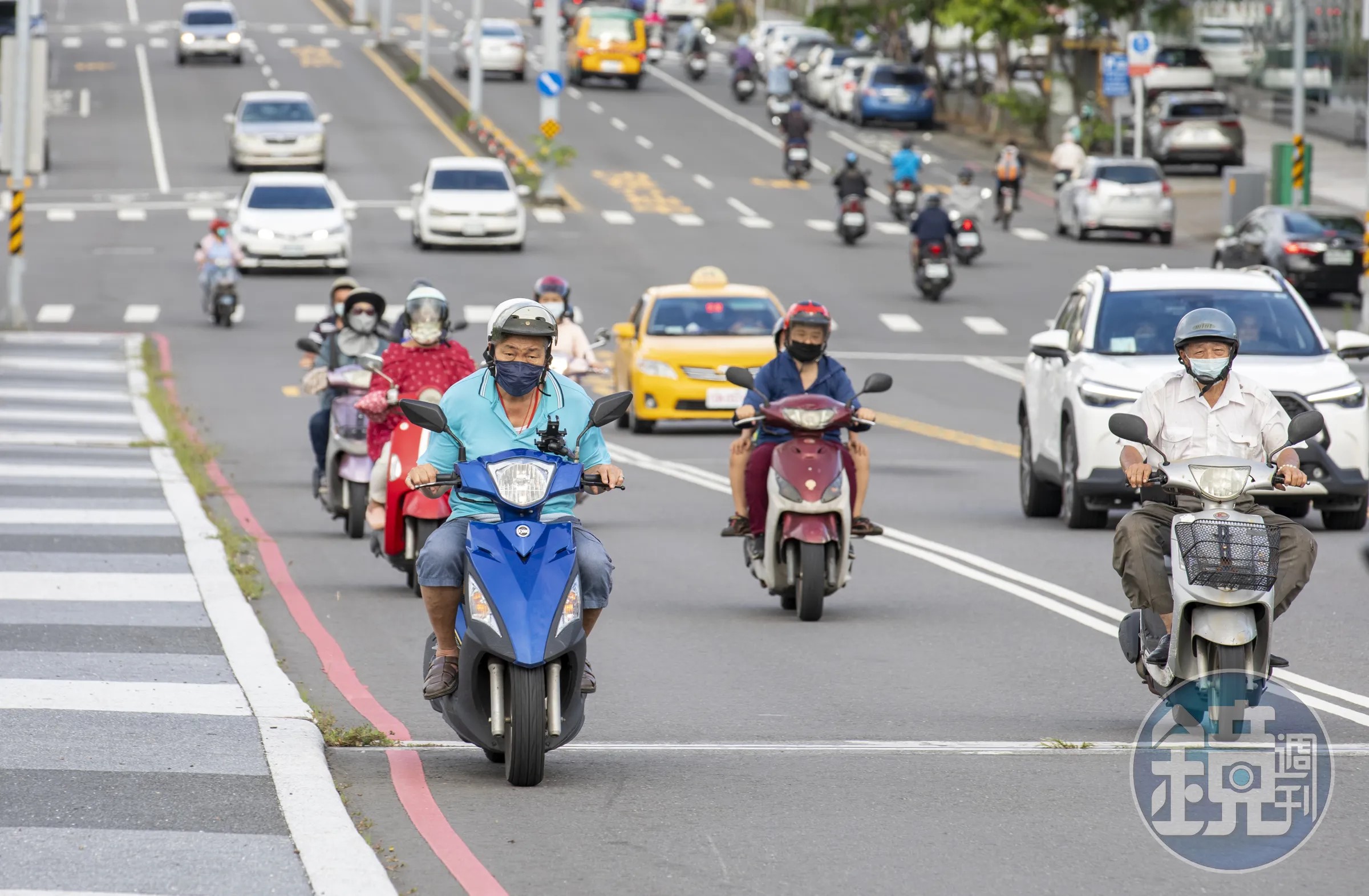 公路局指出,機車駕照筆試將於1/30起新制上路,全面取消是非題,改採選擇題測驗。(本刊資料照)