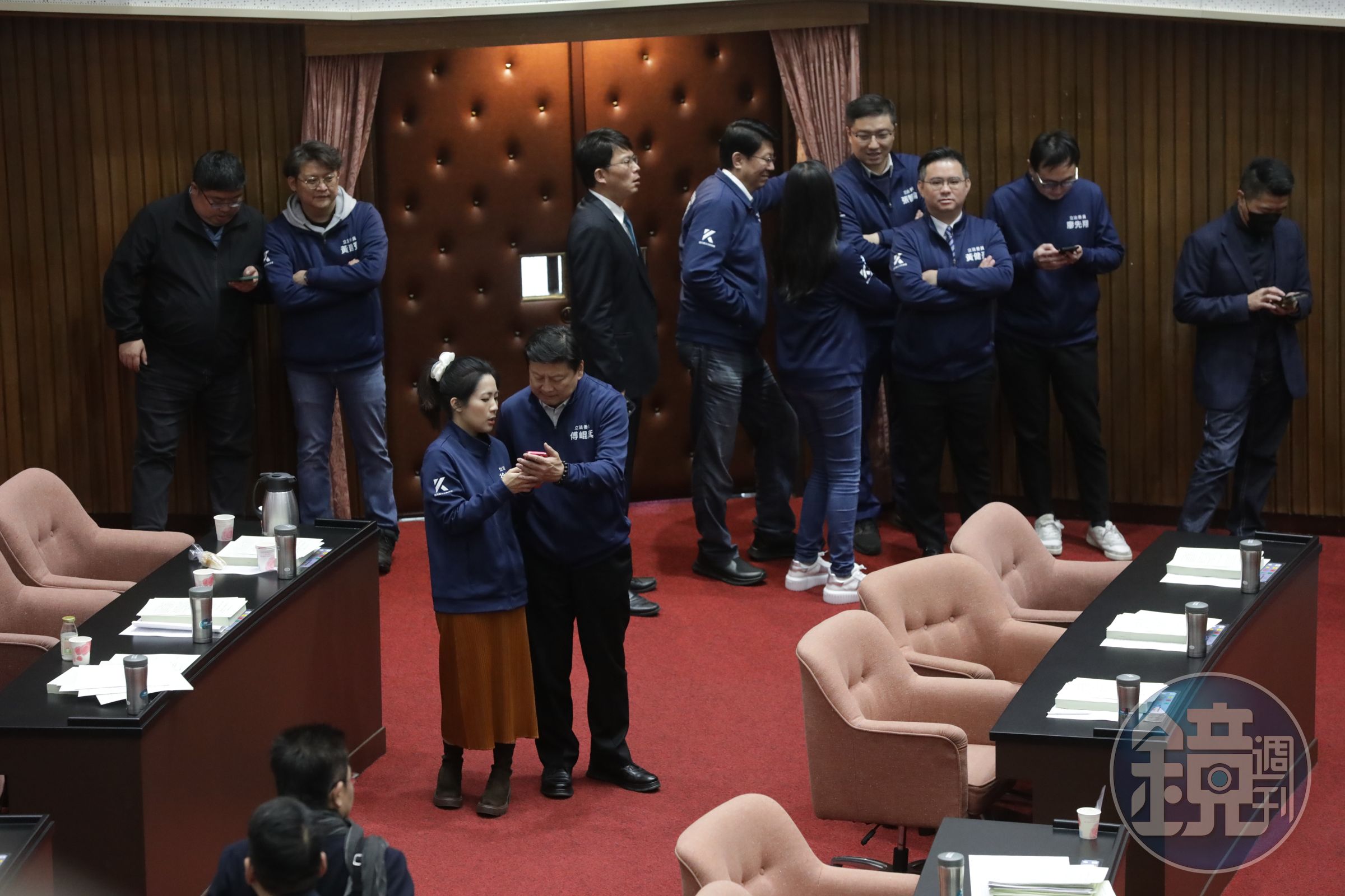 16名國民黨立委去年即鎖定修《軍審法》,圖為國民黨立委日前在議場照片。(本刊資料照)