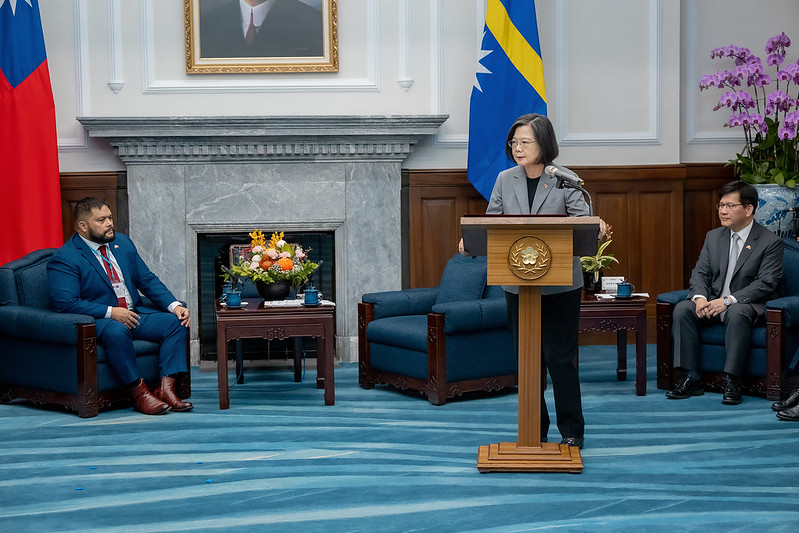 2023年10月前諾魯總統昆諾斯曾來台與總統蔡英文會晤。（總統府提供）