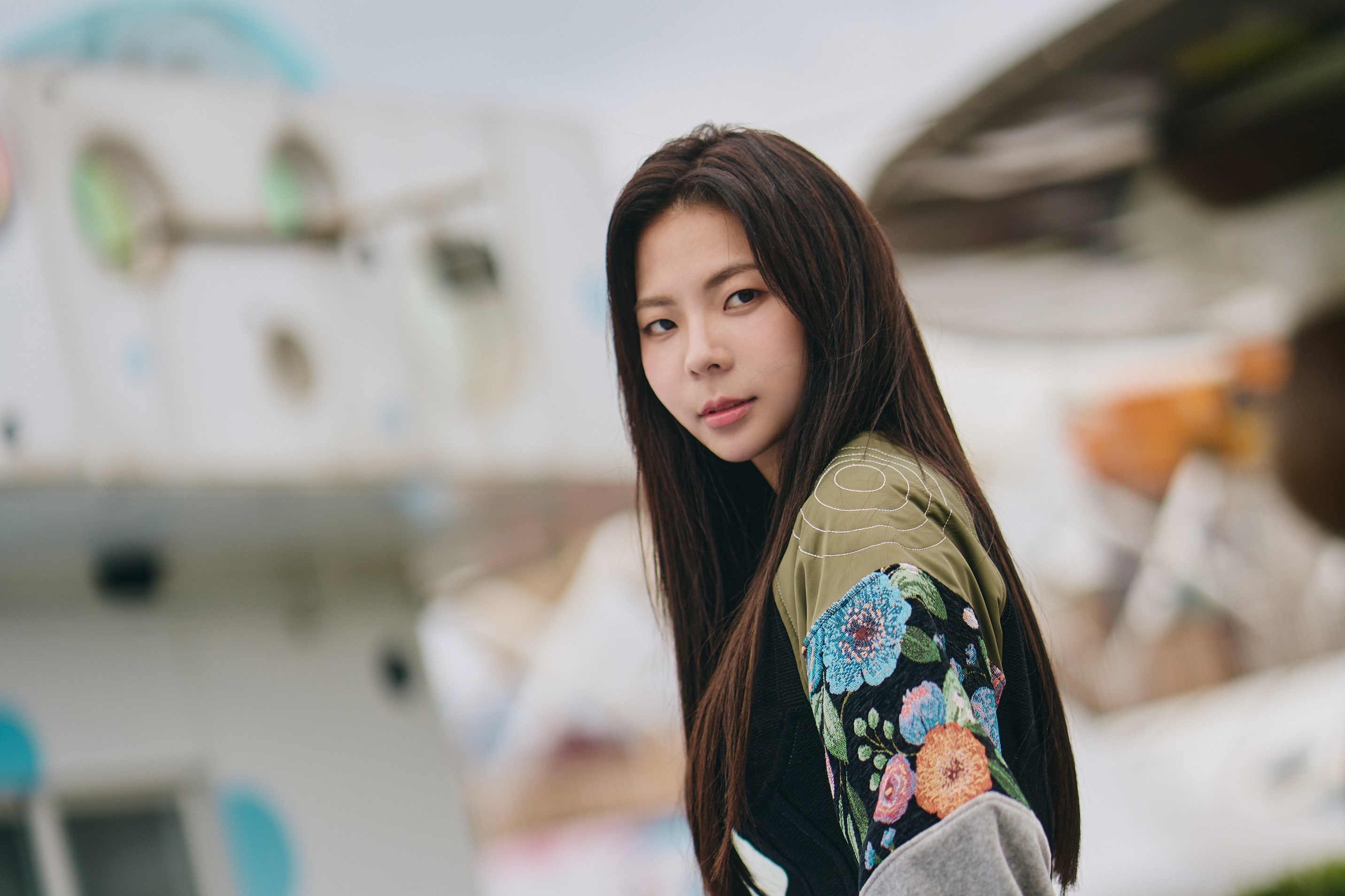 Yohee又熙全新單曲〈旋轉咖啡杯〉和MV已數位上架。（索尼音樂提供）