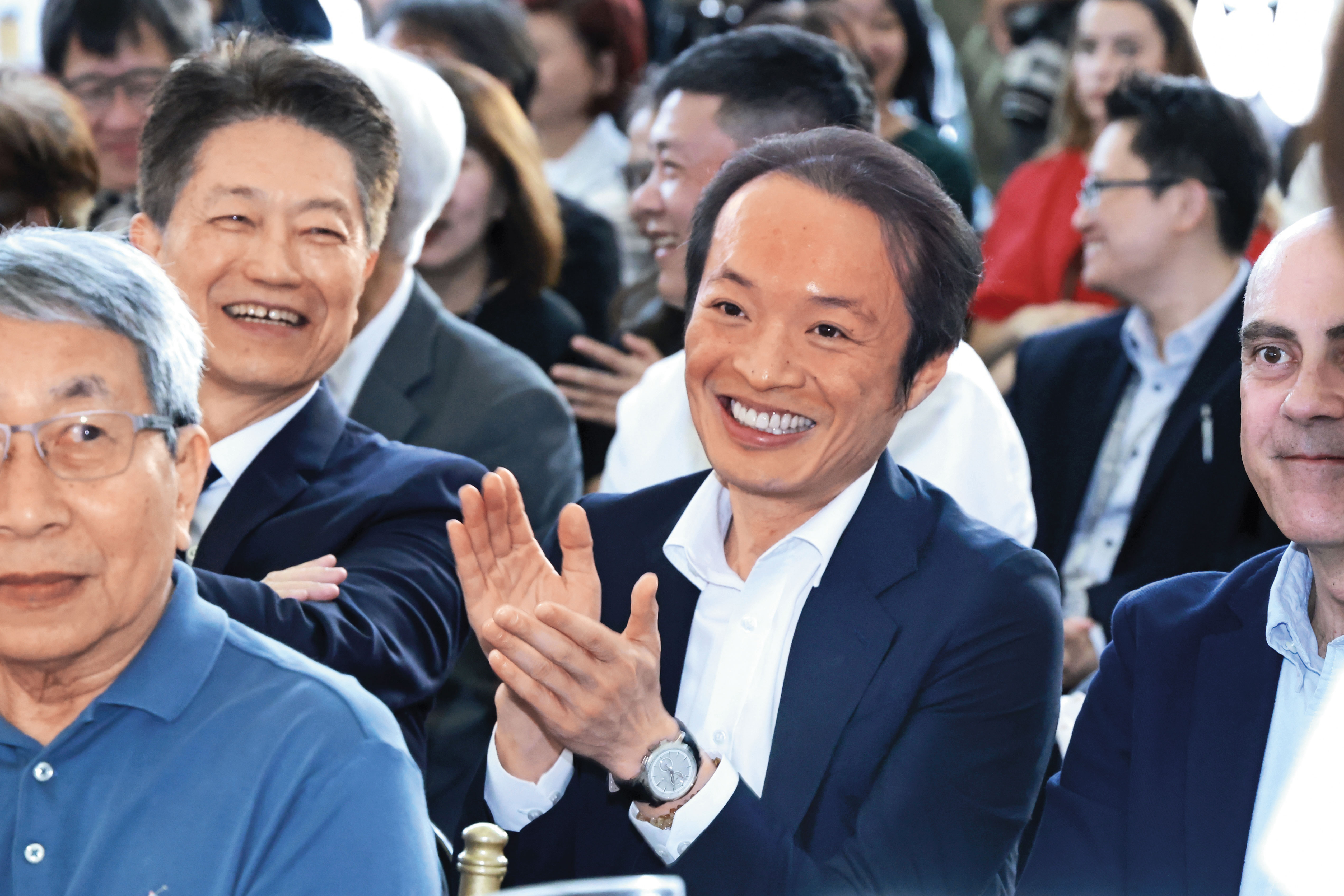 次子林弘人致力於建設領域,四季飯店業務由他負責,林敏雄提醒他,「儘量讓專業經理人來經營。」